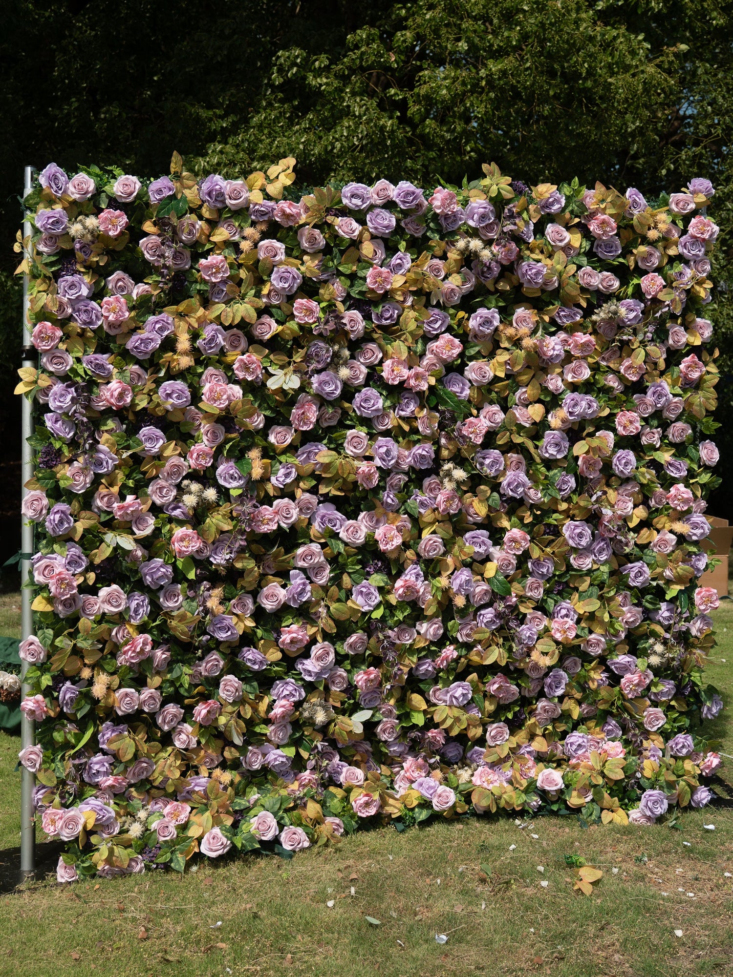 Lunavia 4D Fabric Artificial rolling up curtain flower wall