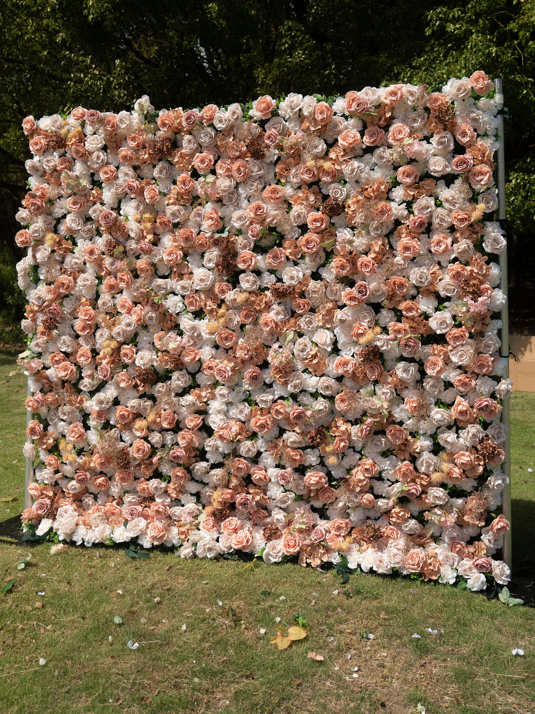 Novellea 4D Fabric Artificial rolling up curtain flower wall
