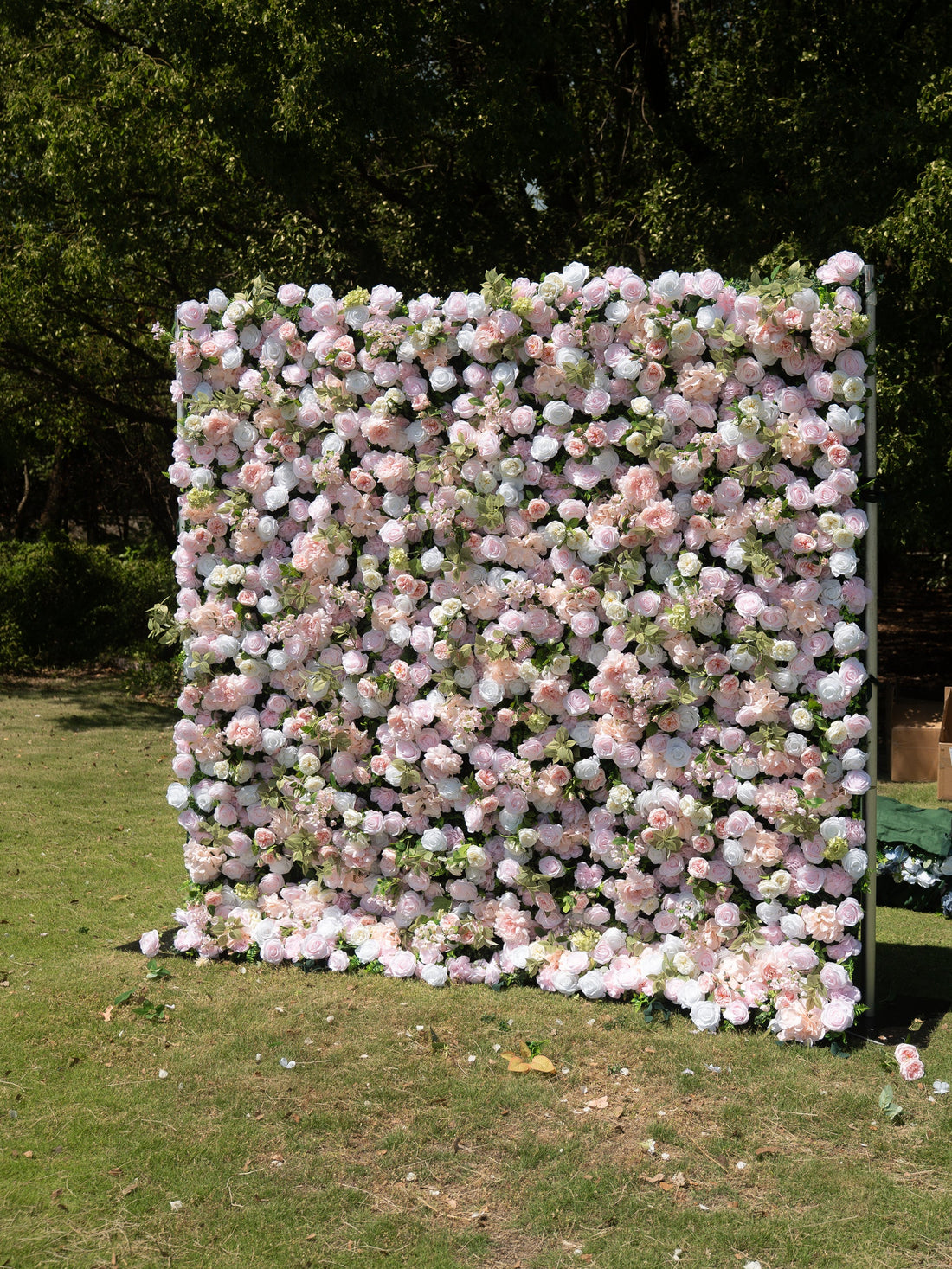 Calivelle 5D Fabric Artificial rolling up curtain flower wall