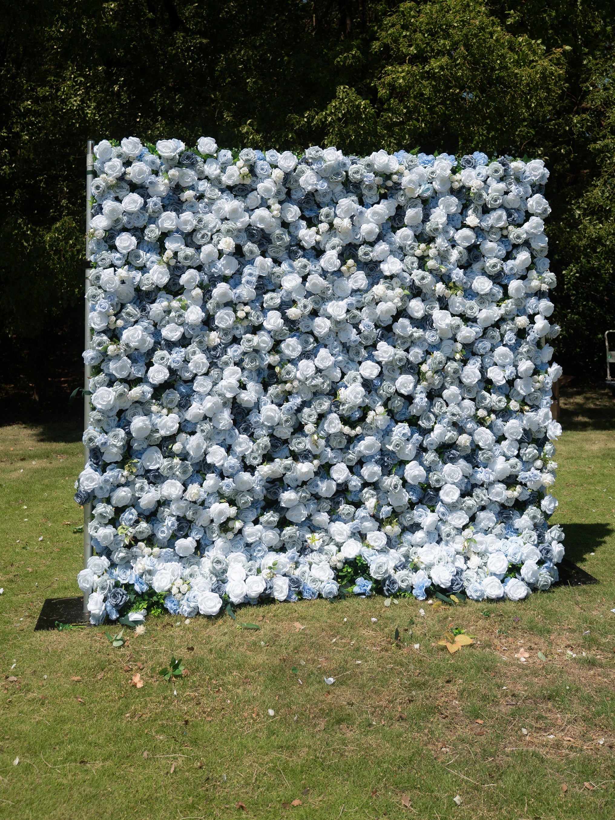 Elarielle 4D Fabric Artificial rolling up curtain flower wall