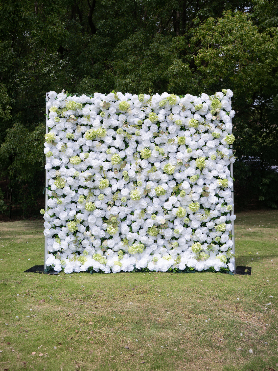 Novellea 4D Fabric Artificial rolling up curtain flower wall