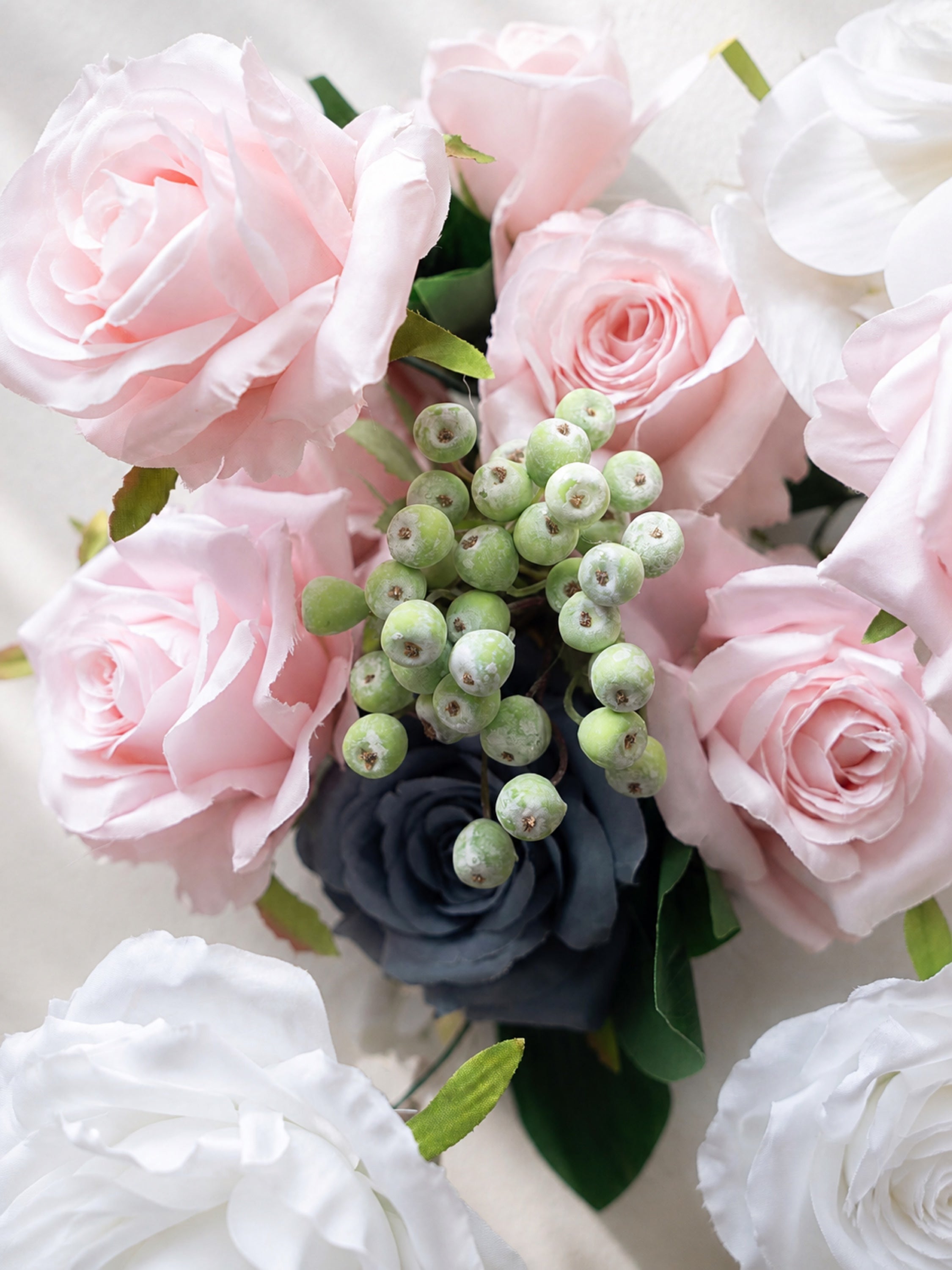 Mistral 2026 New Design White Pink Hanging Floral Arrangement
