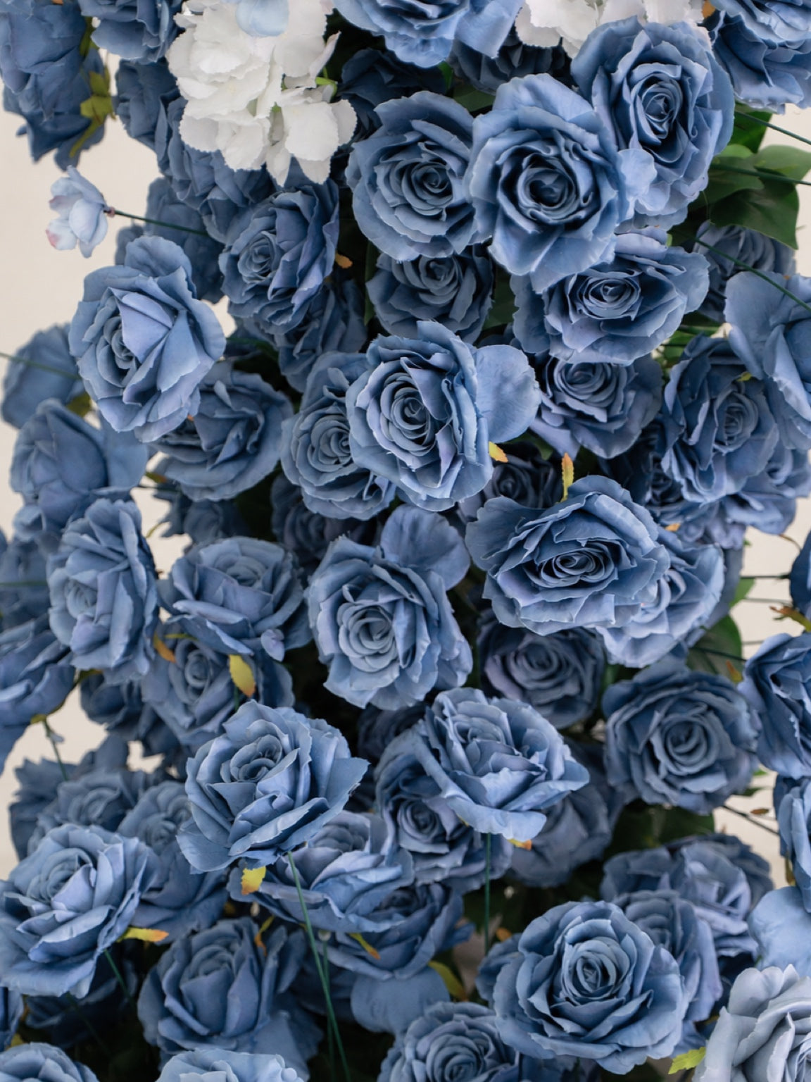Aurevia: White &amp; Blue Wedding Background Arch KT Backdrop Decorative Flower Row Excludes Frame