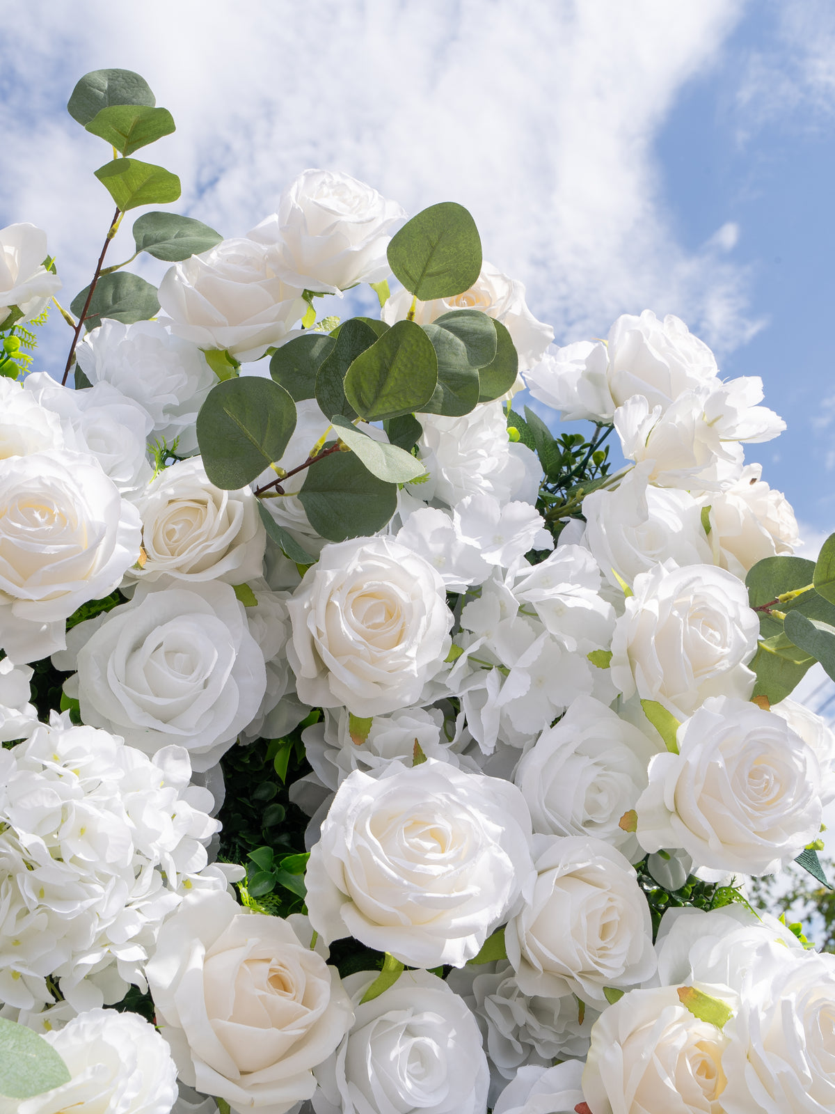 Galora: 5D Fabric Artificial Zip Up Curtain Flower Wall For Wedding and Events Decoration