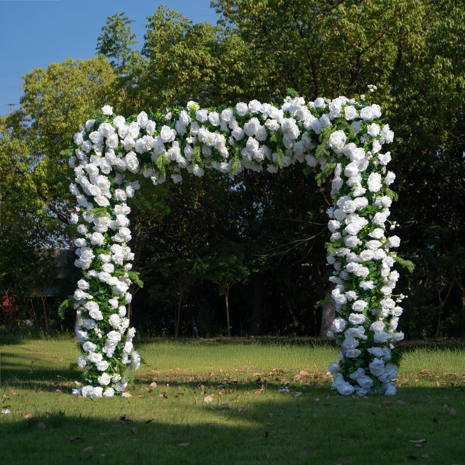 Forest：5D Fabric Artificial rolling up curtain flower wall + Matching style arch