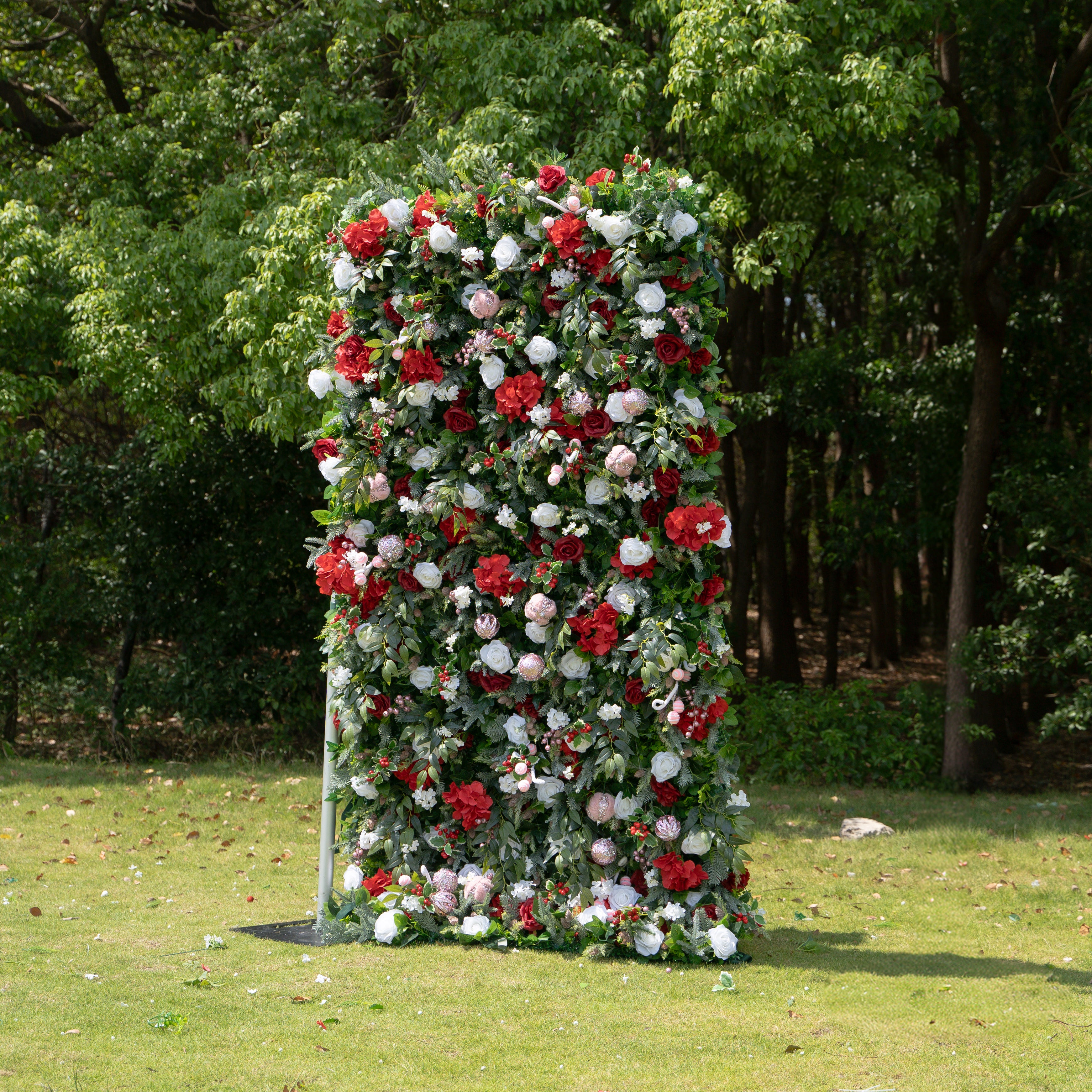 MC-E: Christmas Fabric Backdrop Artificial rolling up flower wall 4*8ft/8*8ft+Xmas Loose Flowers