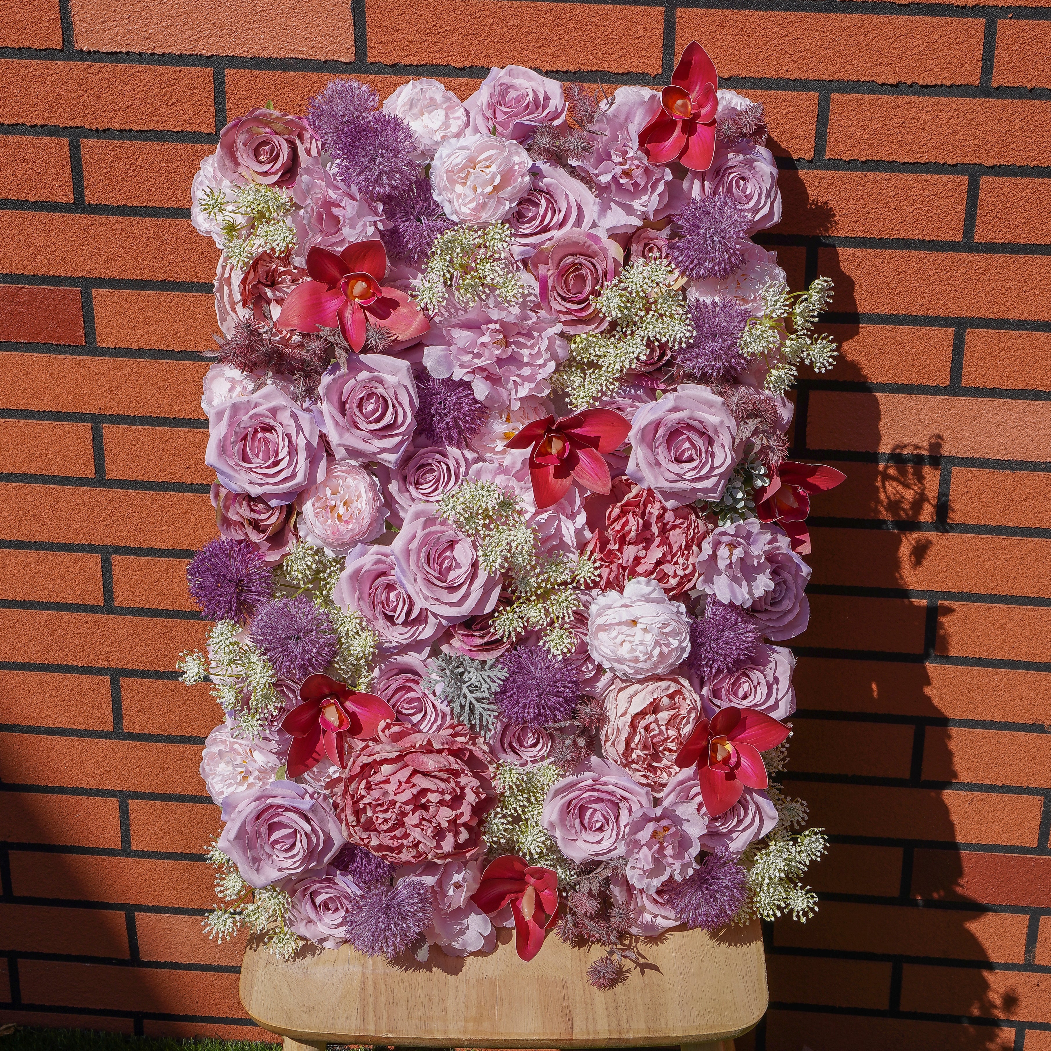 Rose Morning???The flower walls are made of artificial flowers in various colors, layered at different levels to create a lush, elegant and natural look. The exclusive zipper design and roll-up design make it easy to install and remove.??¨¤