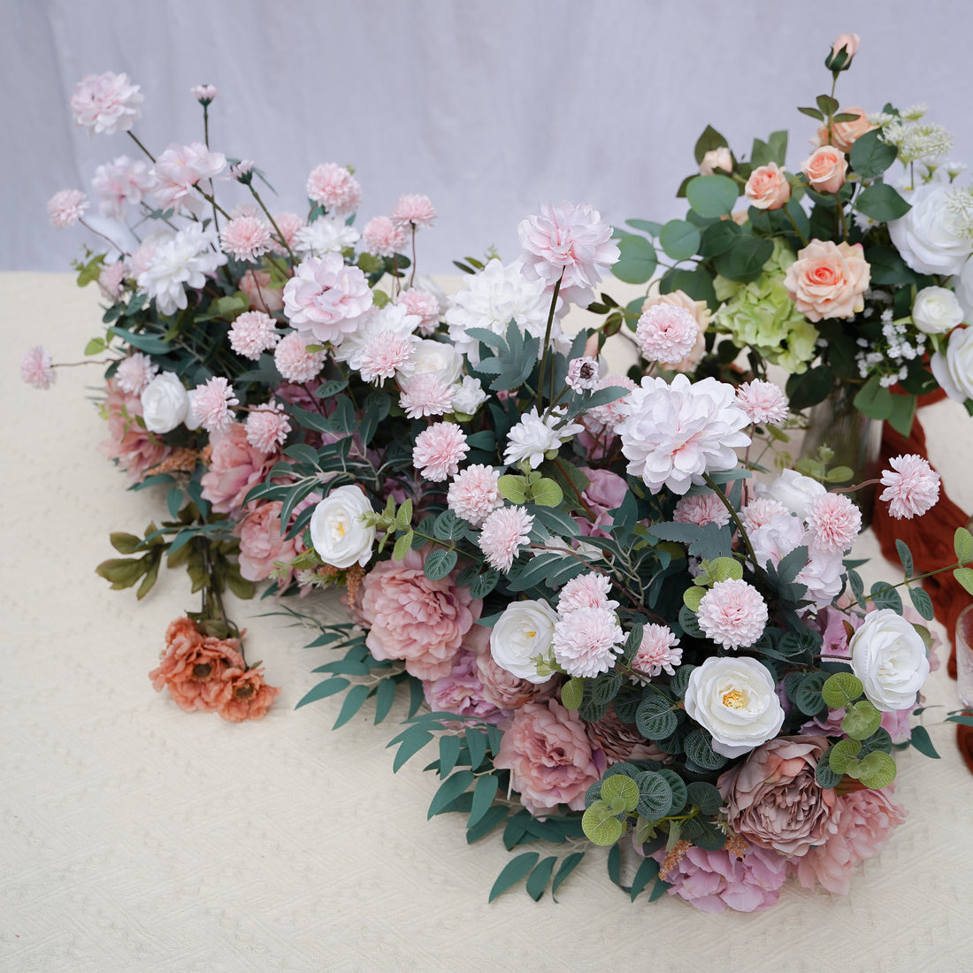 Fern:2023 New Flower Centerpiece Bouquet Table Decoration Flower Ball Road Lead Rose Morning