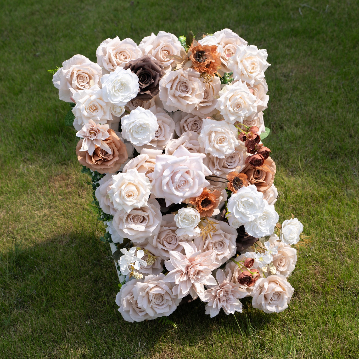 Latte：4D Fabric Artificial zip up curtain flower wall 8ft*8ft