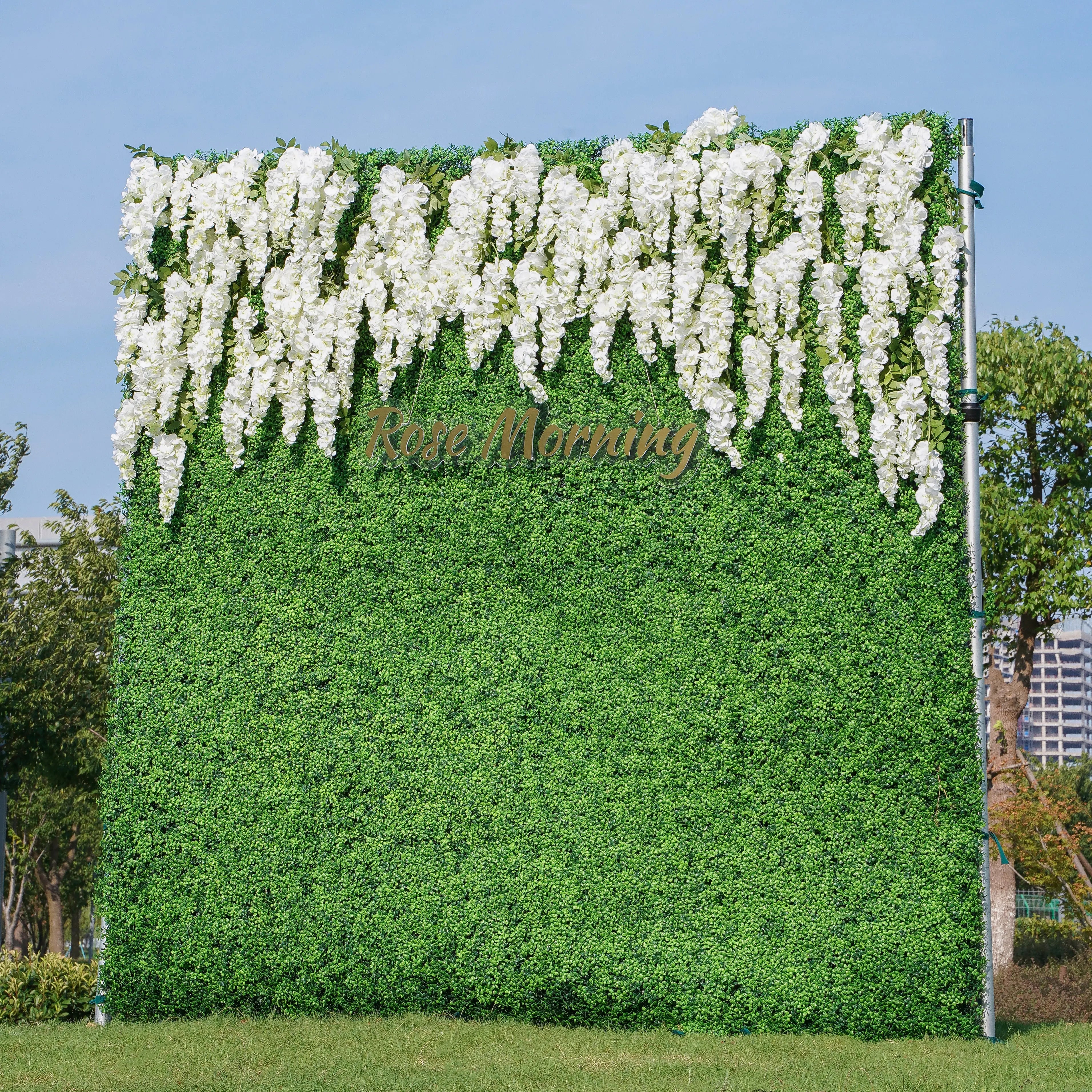 Eling：2D Fabric Artificial rolling up curtain flower wall