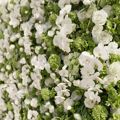 Evelaria: Luxury 5D White &amp; Green Silk Floral Wall Roll-Up Backdrop for Edgy Romantic Weddings