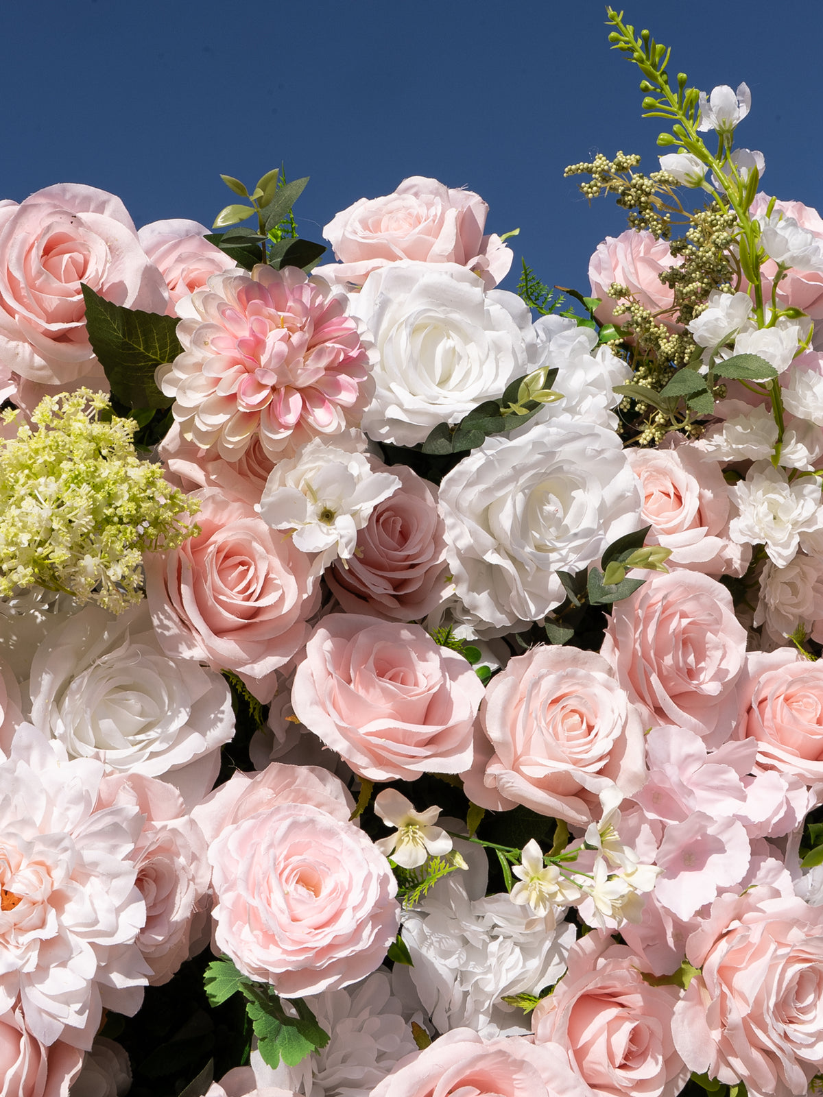 Gavia: 5D Fabric Artificial Zip Up Curtain Flower Wall For Wedding and Events Decoration