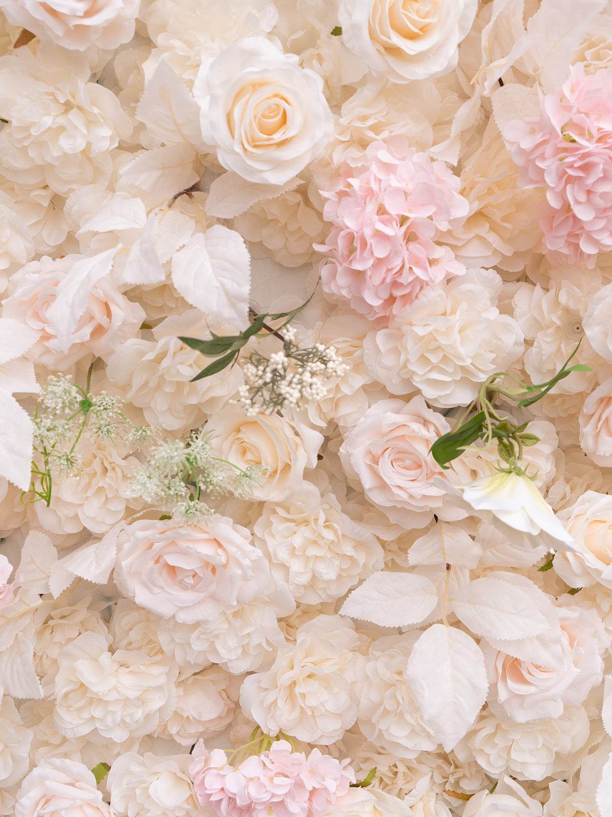 Gisora: 3D Fabric Artificial Zip Up Curtain Flower Wall For Wedding and Events Decoration