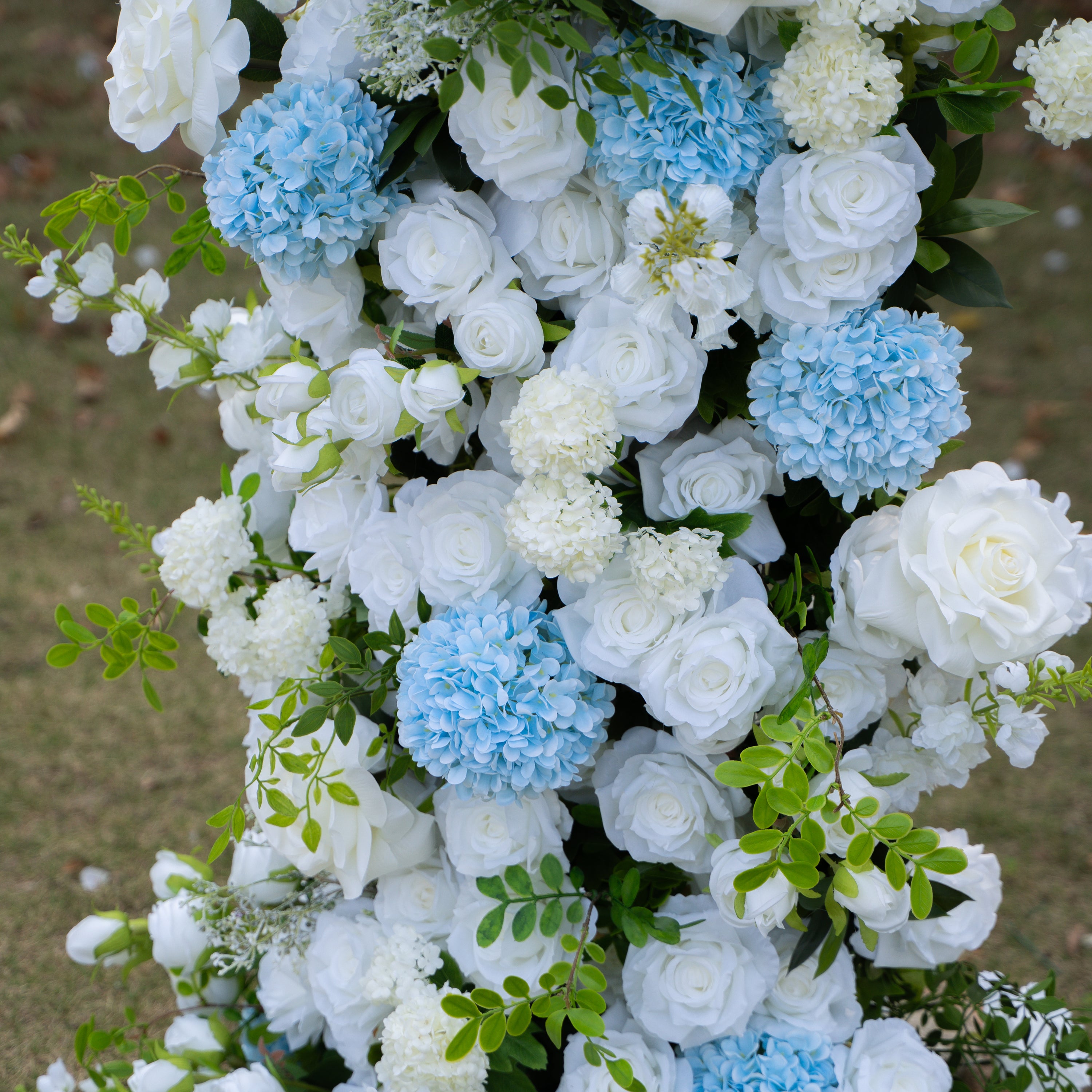 Glacier：2026 New White and Green Flower Arch including light Blue Hydrangea for Wedding&amp;Party Decoration