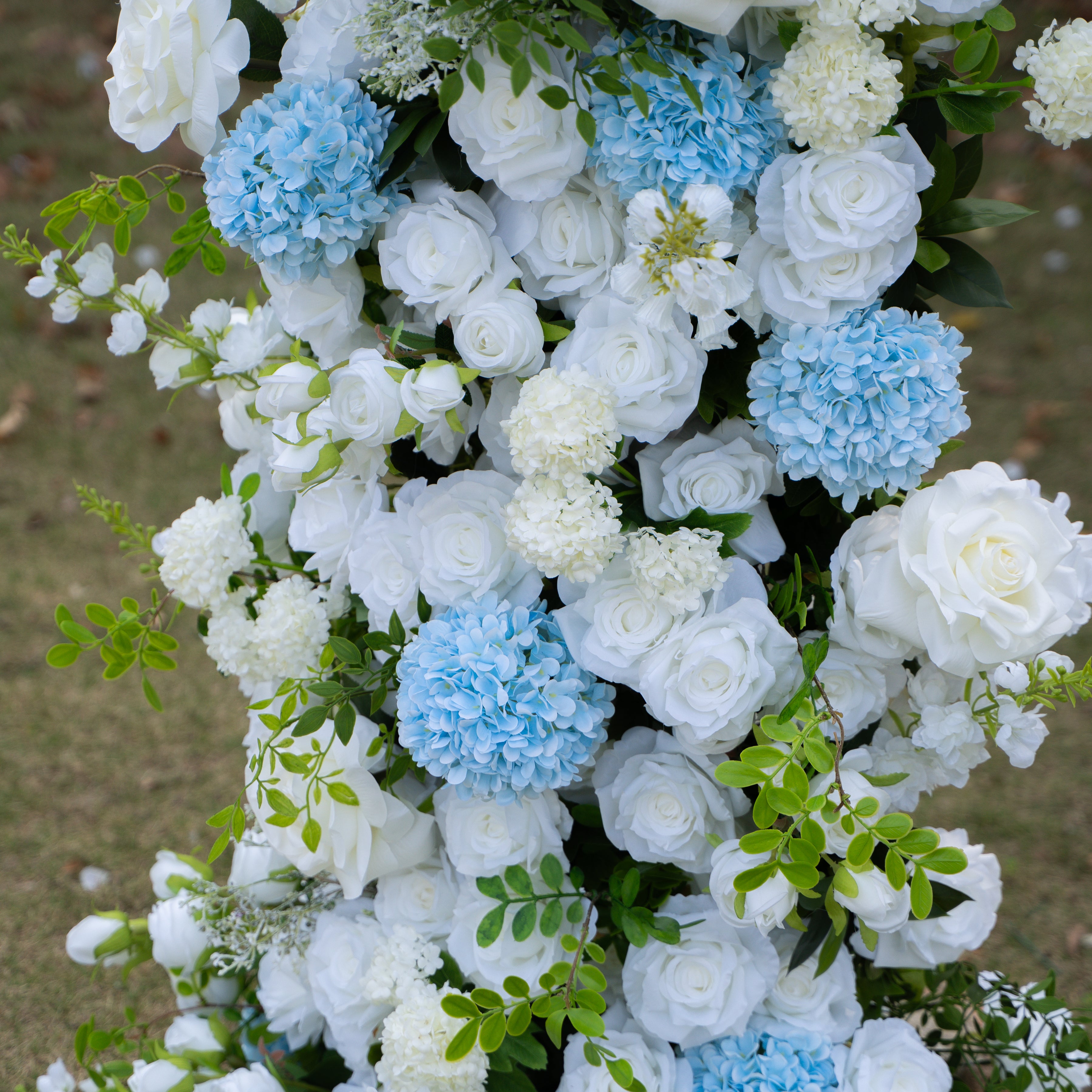 Glacier：2026 New White and Green Flower Arch including light Blue Hydrangea for Wedding&amp;Party Decoration