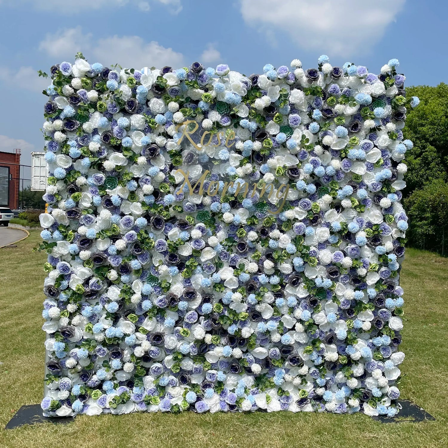 Hedy：5D Fabric Artificial rolling up curtain flower wall