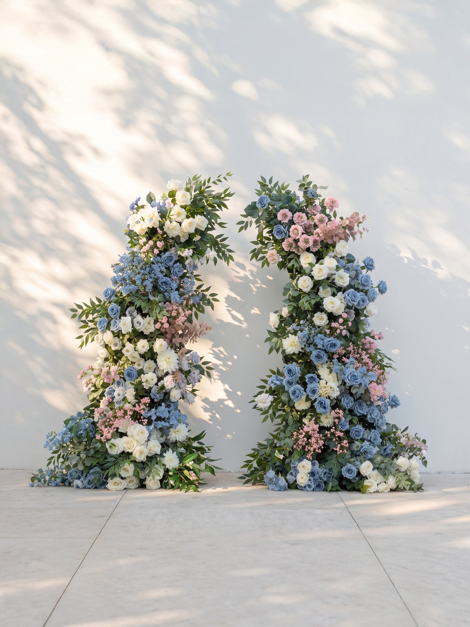 Helloria Luxury Horn Shaped Flower Arch with Frame for Wedding Party Event Backdrop Decoration — front view