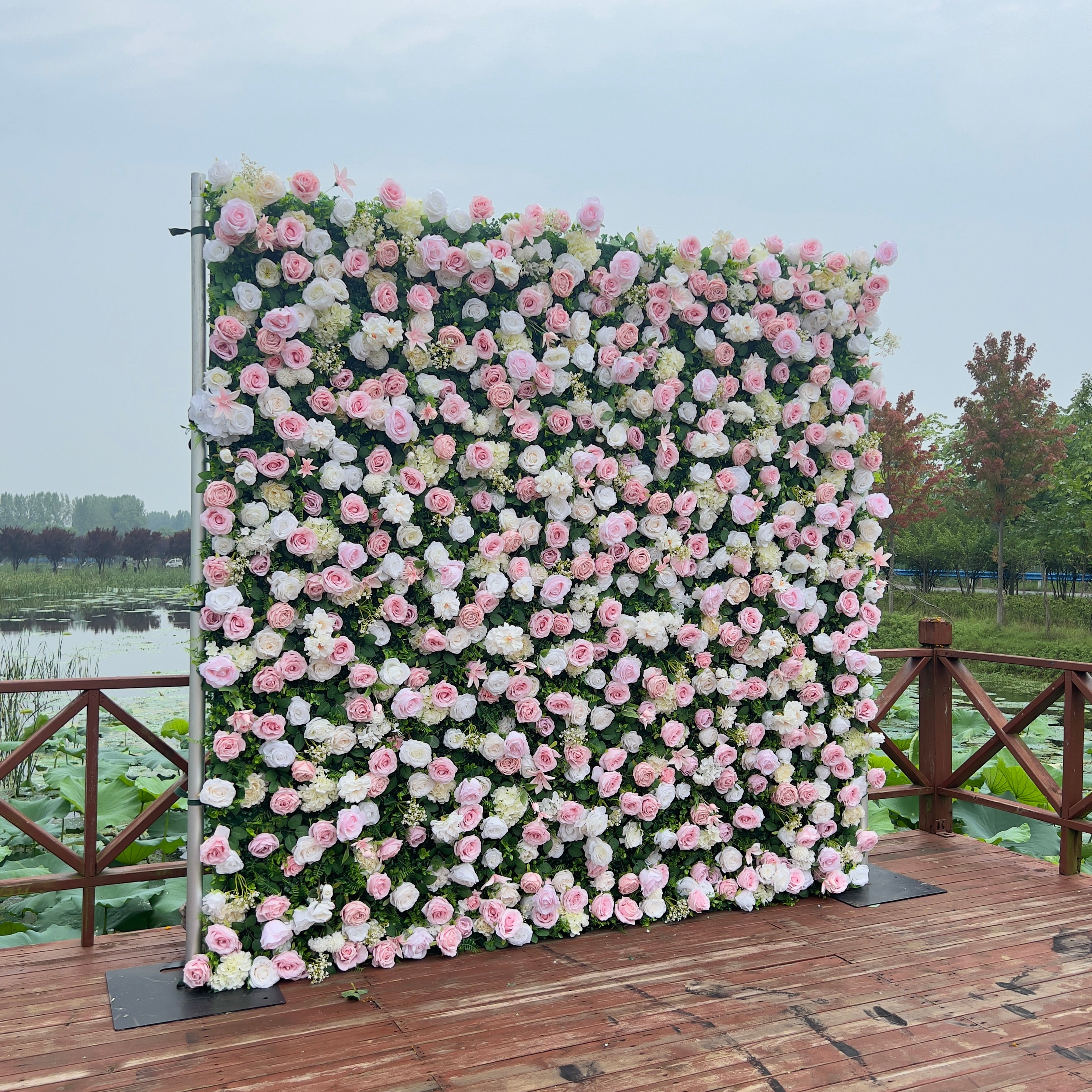 UL031 ：Unique Limited Fabric Artificial rolling up curtain flower wall （The one and only piece in the world）