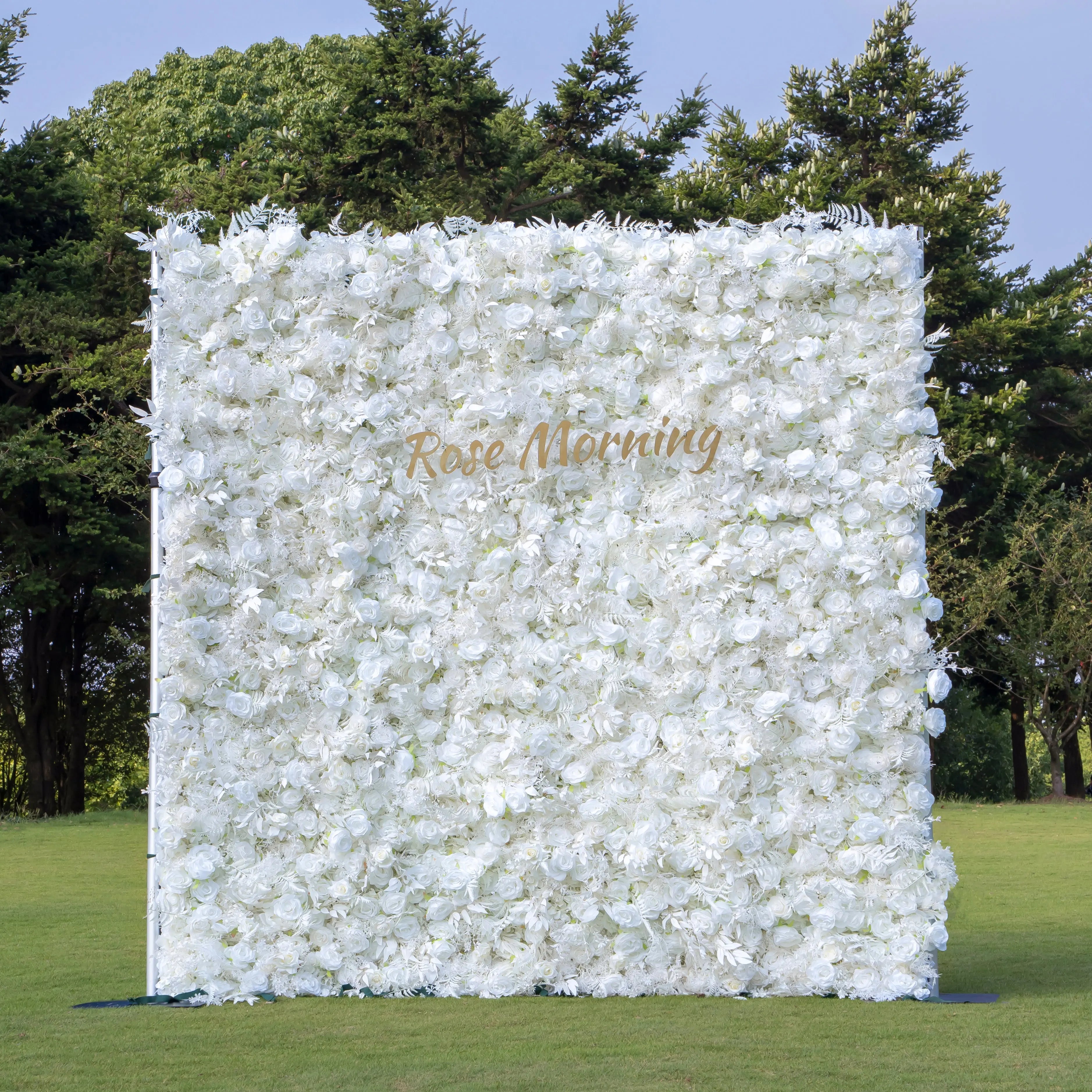 Joyce：5D  Fabric Artificial rolling up curtain flower wall