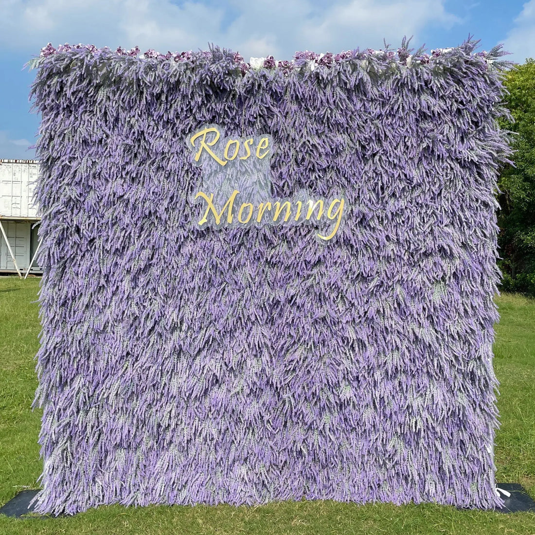 Lavender：3D Fabric Artificial rolling up curtain flower wall