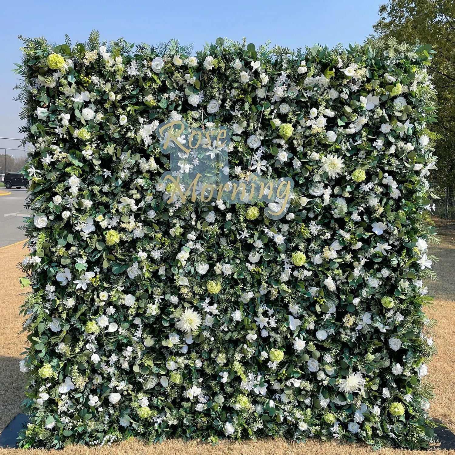 Lucy：New 5D Fabric Artificial rolling up curtain flower wall