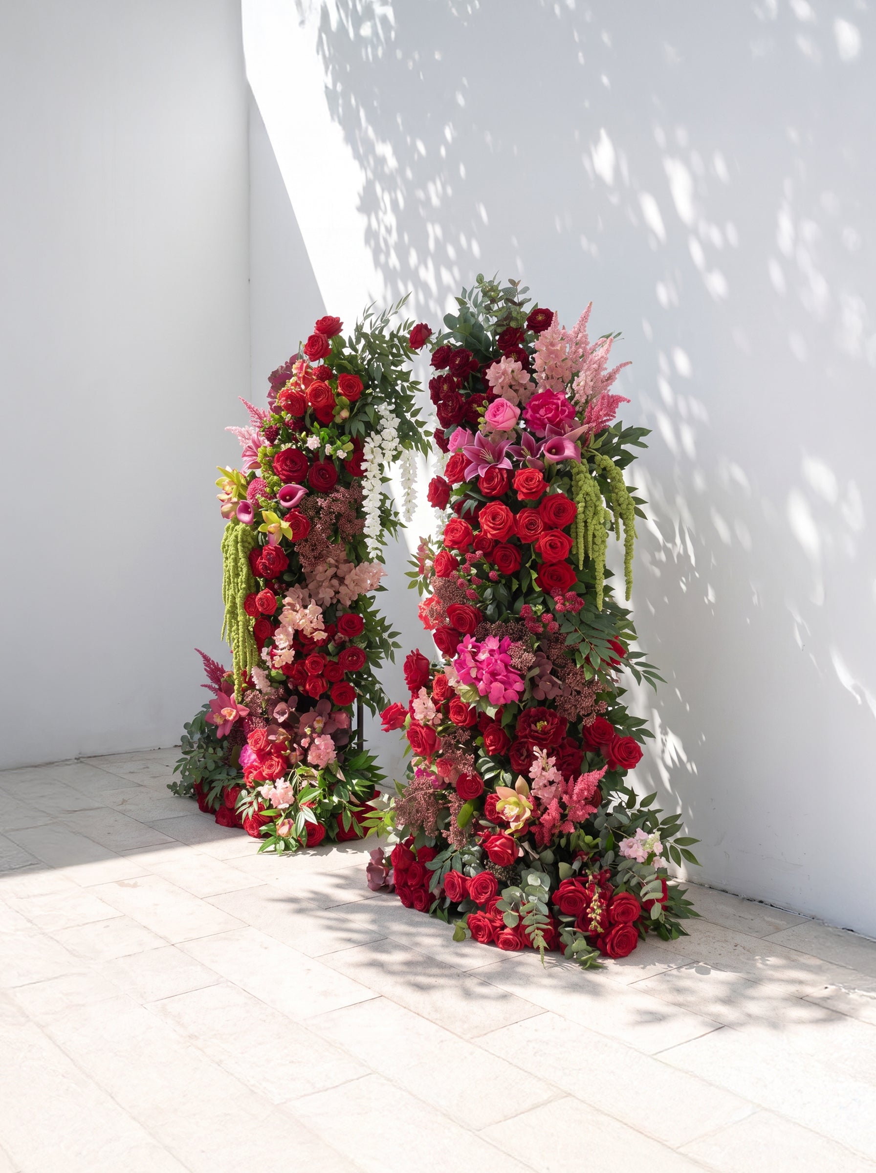 Marelmira Luxury Horn Shaped Flower Arch with Frame for Wedding Party Event Backdrop Decoration — right view