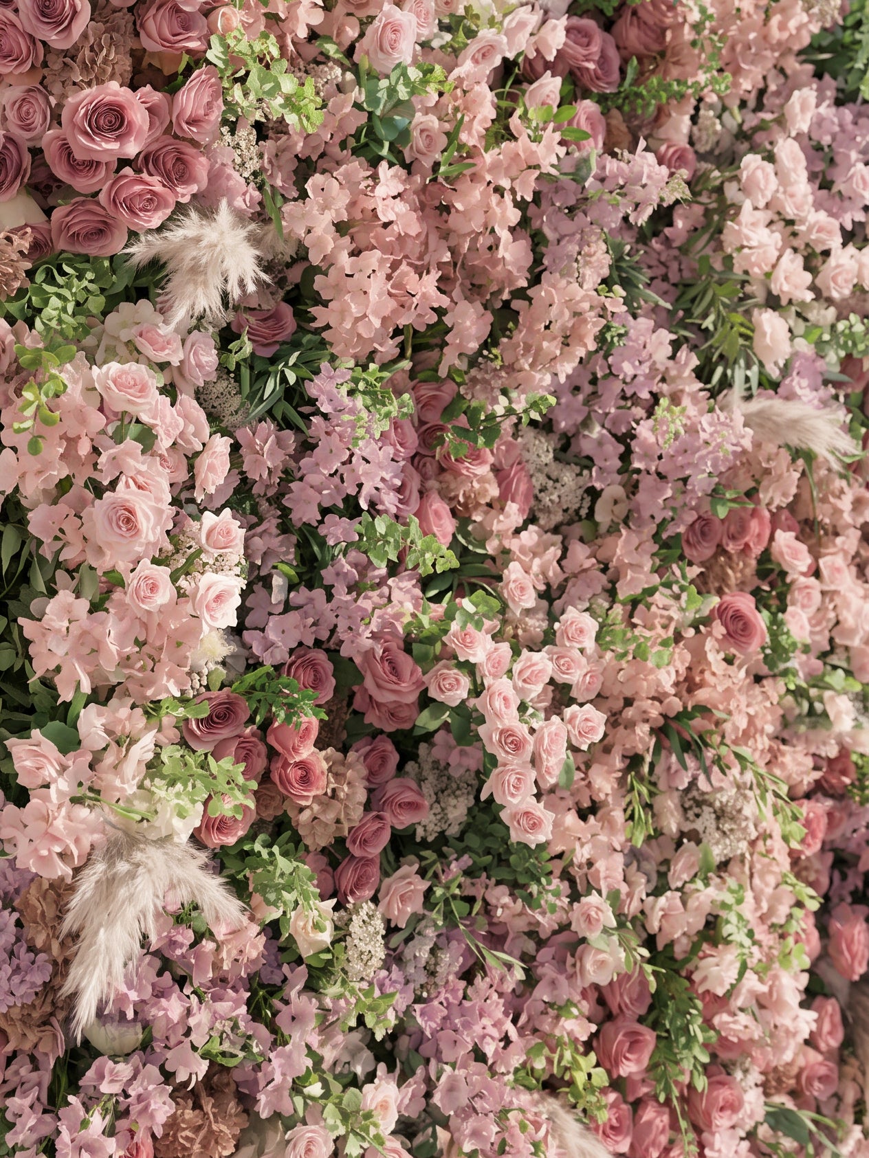Mavenalia: 5D Fabric Artificial rolling up curtain flower wall — floral detail