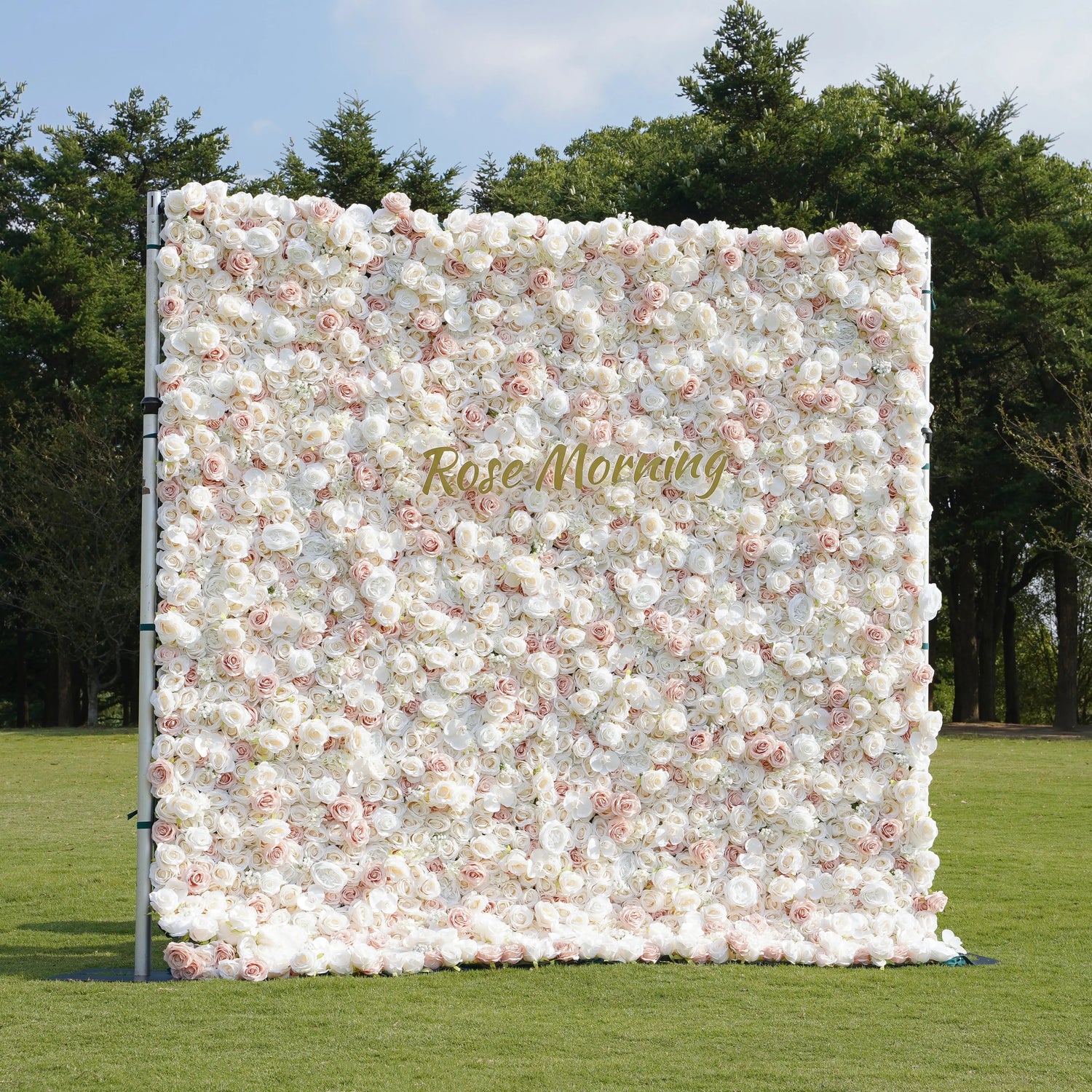 Mischa：5D Fabric Artificial rolling up curtain flower wall