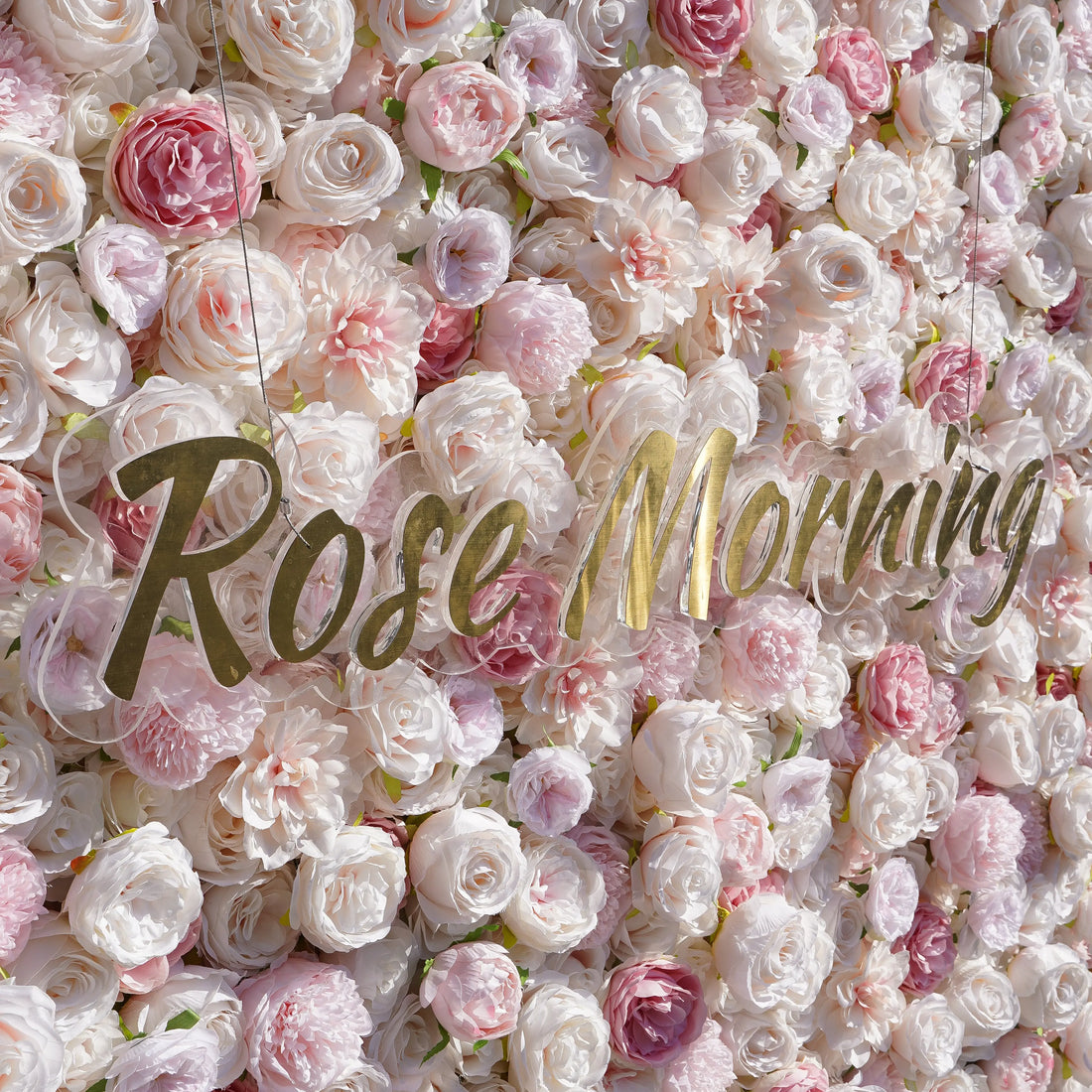 Miss Bella:3D Fabric Artificial rolling up curtain flower wall