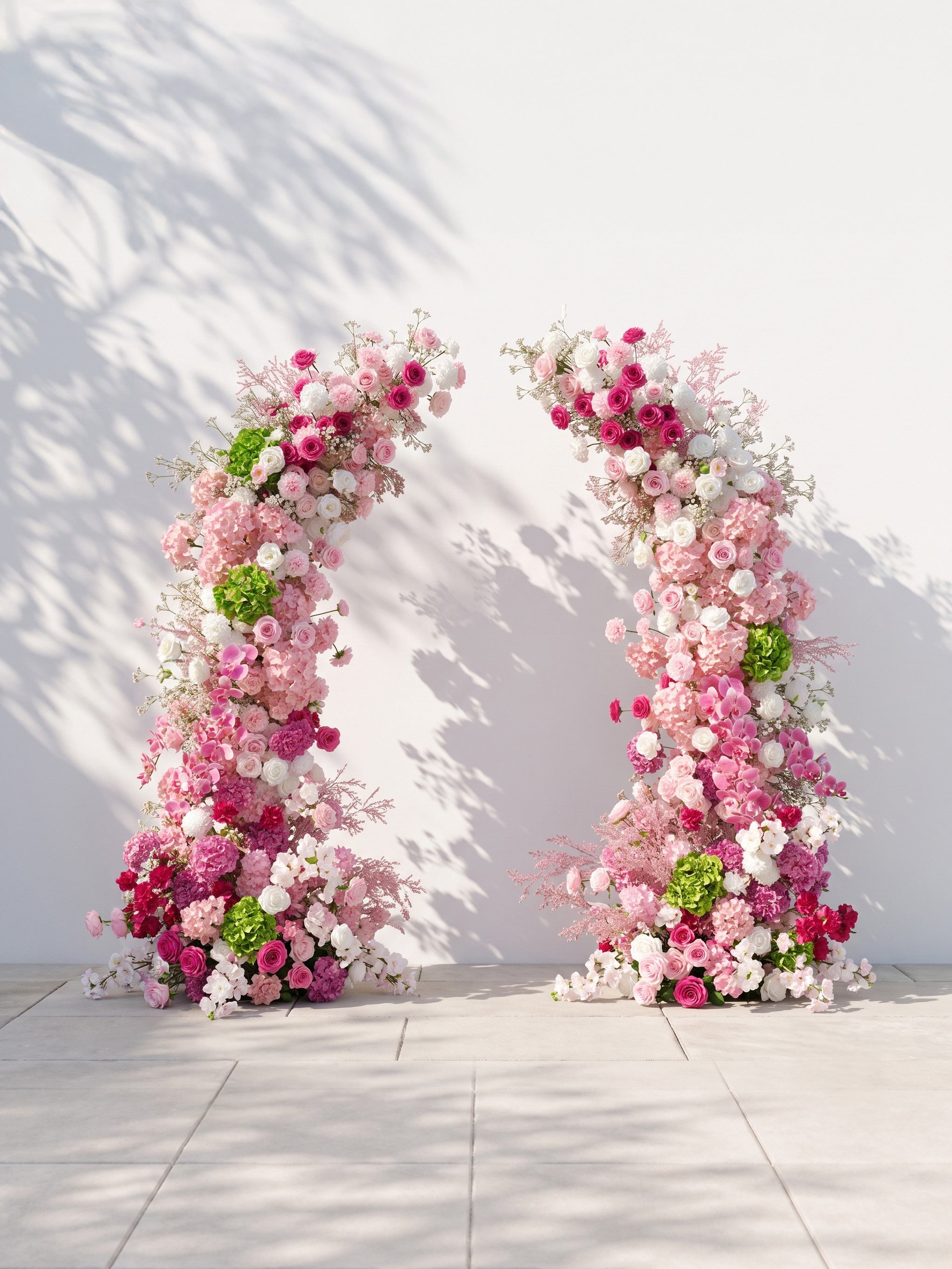 Moraria Luxury Horn Shaped Flower Arch with Frame for Wedding Party Event Backdrop Decoration — front view