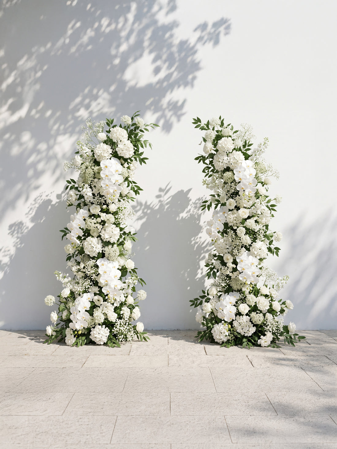 Nellune Luxury Horn Shaped Flower Arch with Frame for Wedding Party Event Backdrop Decoration — front view