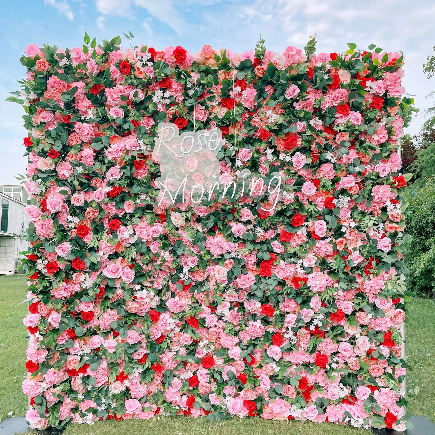 Party：4D Fabric Artificial rolling up curtain flower wall