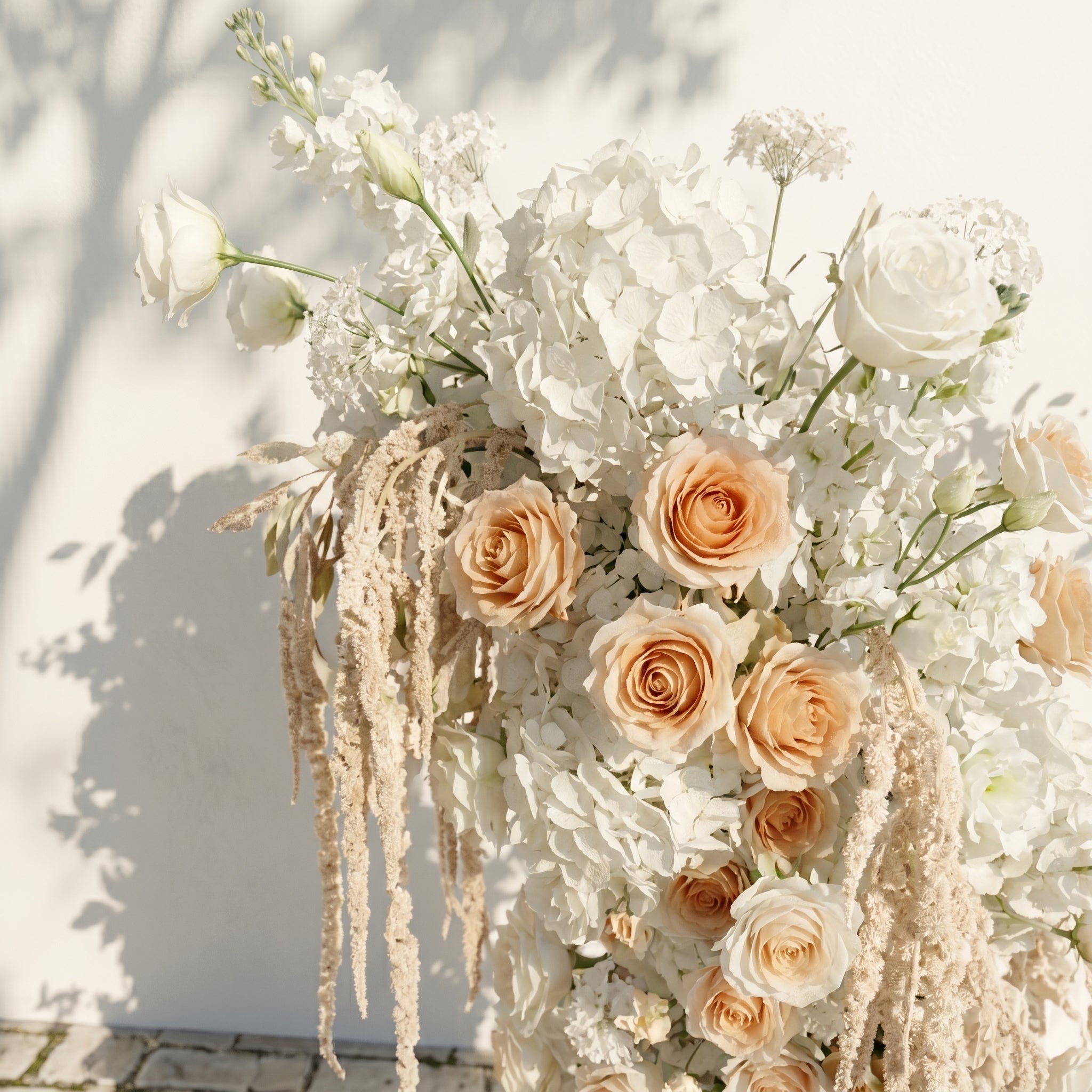 Pearlraya: Luxury Ivory White &amp; Warm Champagne Floral Ground Horn Arch  Backdrop Decor Including Frame