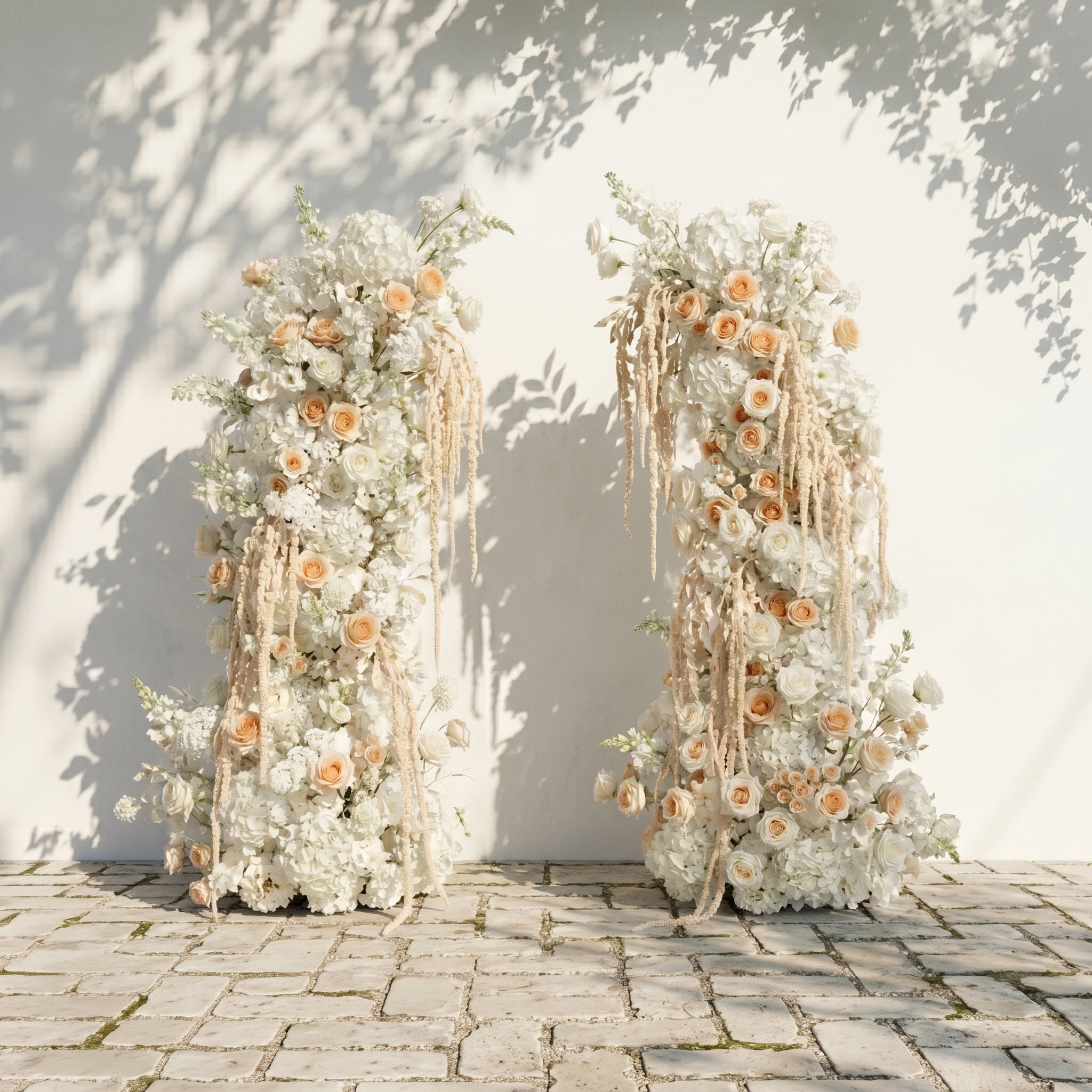 Pearlraya: Luxury Ivory White &amp; Warm Champagne Floral Ground Horn Arch  Backdrop Decor Including Frame