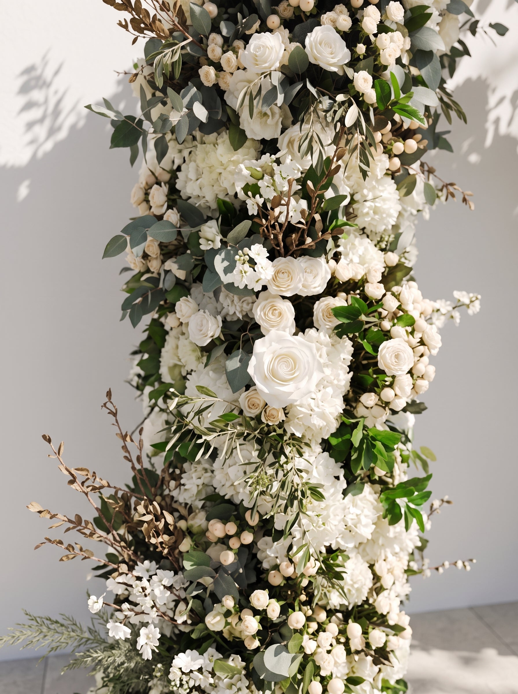 Pearlviane Luxury Door Shaped Flower Arch with Frame for Wedding Party Event Backdrop Decoration — floral detail