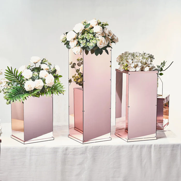 S013: Wedding and Event Prop Transparent Acrylic Display Box with Lid and Base/ Blush Color Rose Morning