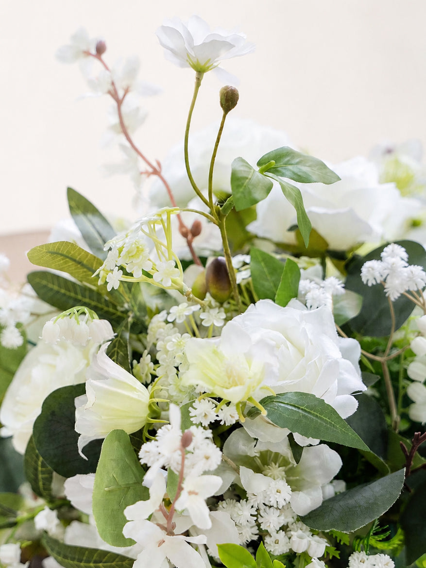Seravelle- Bridal Bouquet 13"In Cloud Dancer White