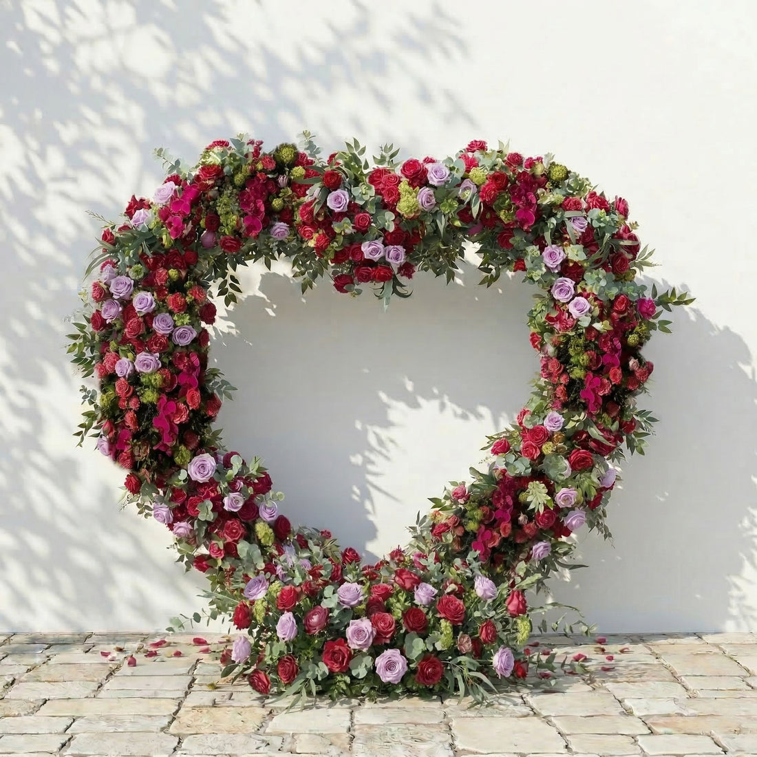 Solmira: Luxury Berry-Toned &amp; Pale Purple Heart Flower Arch with Mixed Foliage for Proposal Decor