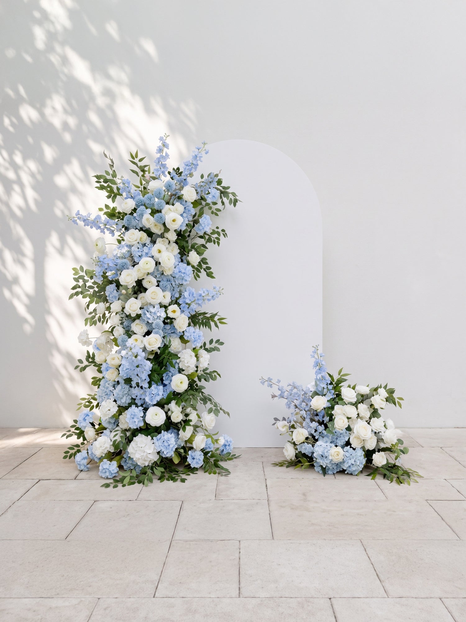 Verenna: Wedding Background Arch Pillar Decorative Flower Row Excluding Frame — front view