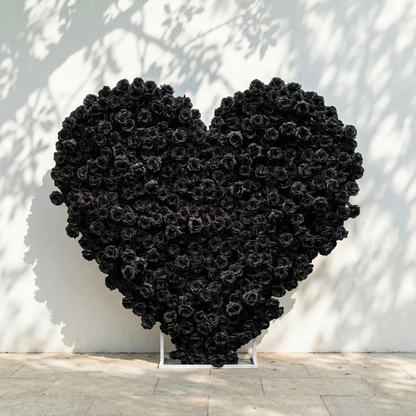 Xelune: 3D Mysterious All-Black Heart-Shaped Artificial Floral Backdrop for Luxury Photo Booth &amp; Events