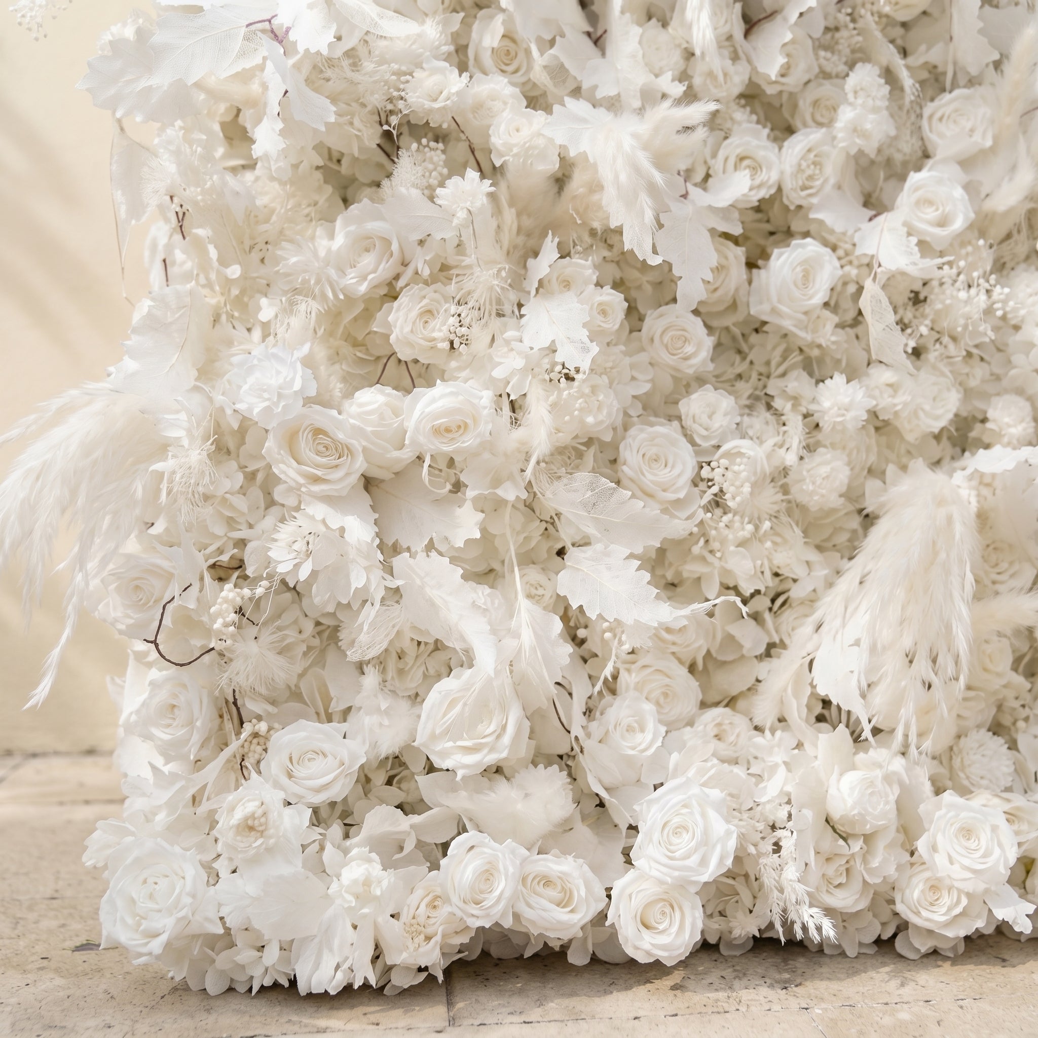 Zarenbelle: Classic White 5D Flower wall with Roses and Pampas for Wedding&amp;Event Decor zarenbelle detail 2