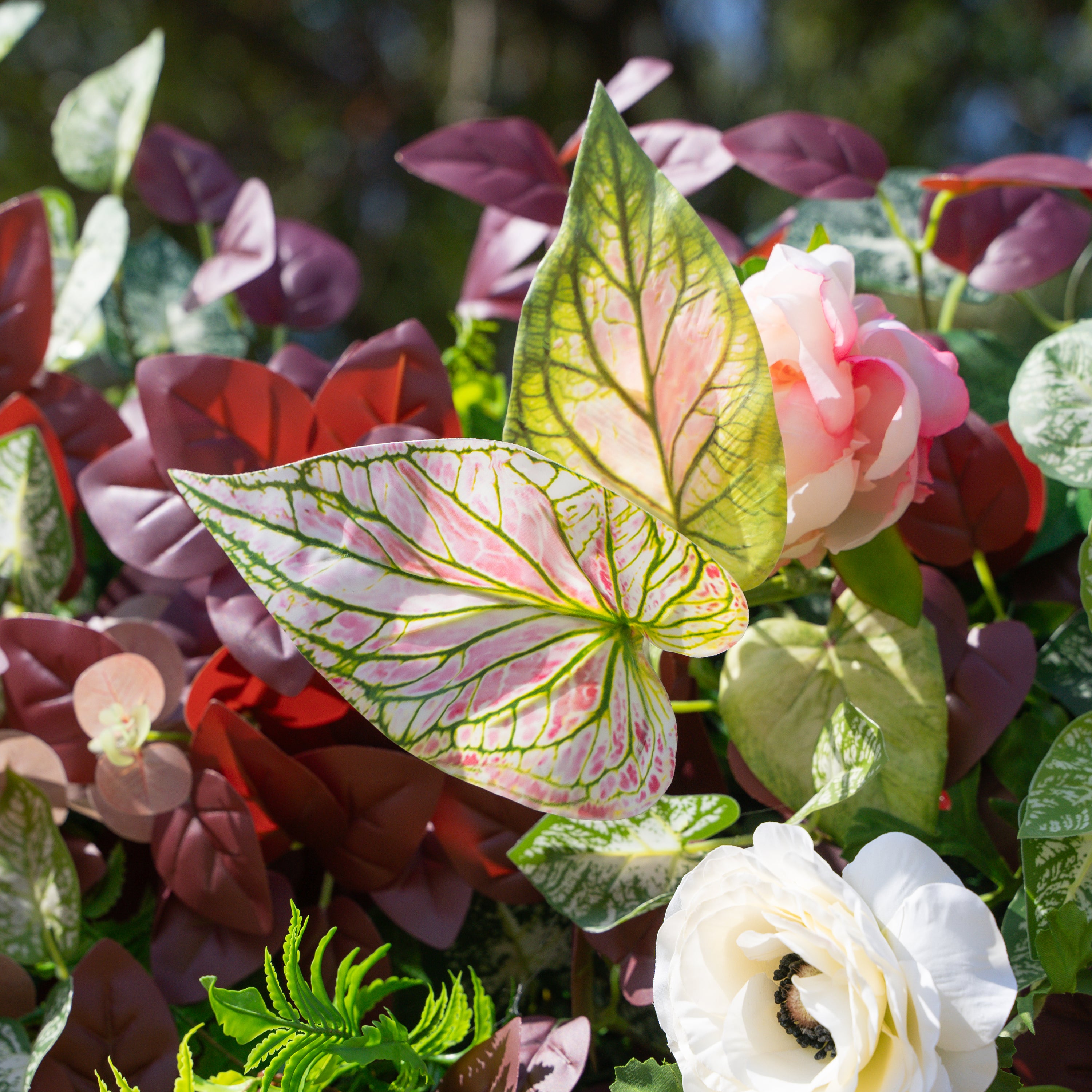 Adelaide：4D Fabric Artificial rolling up curtain flower wall