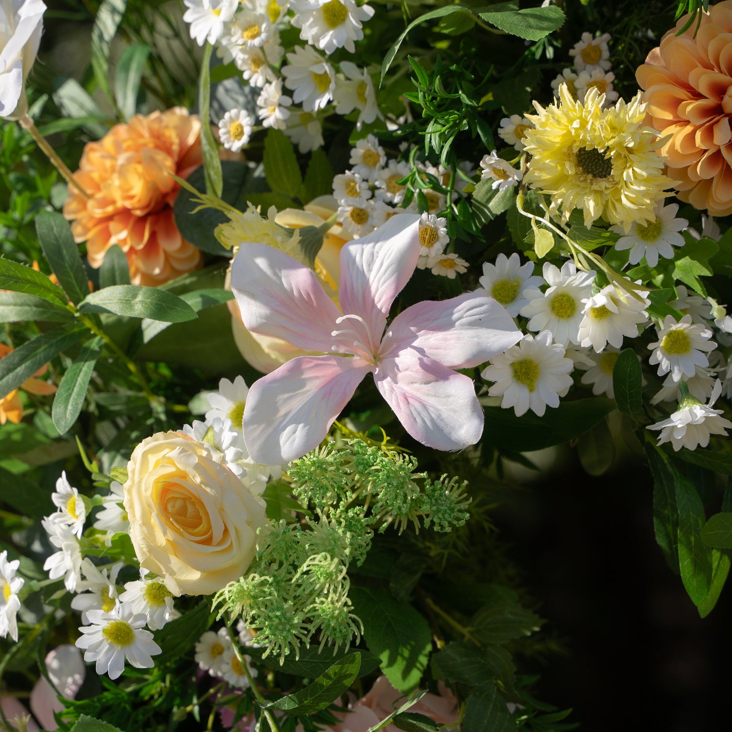 Aglaia: Wedding Party Background Floral Arch Decoration (Including Frame)