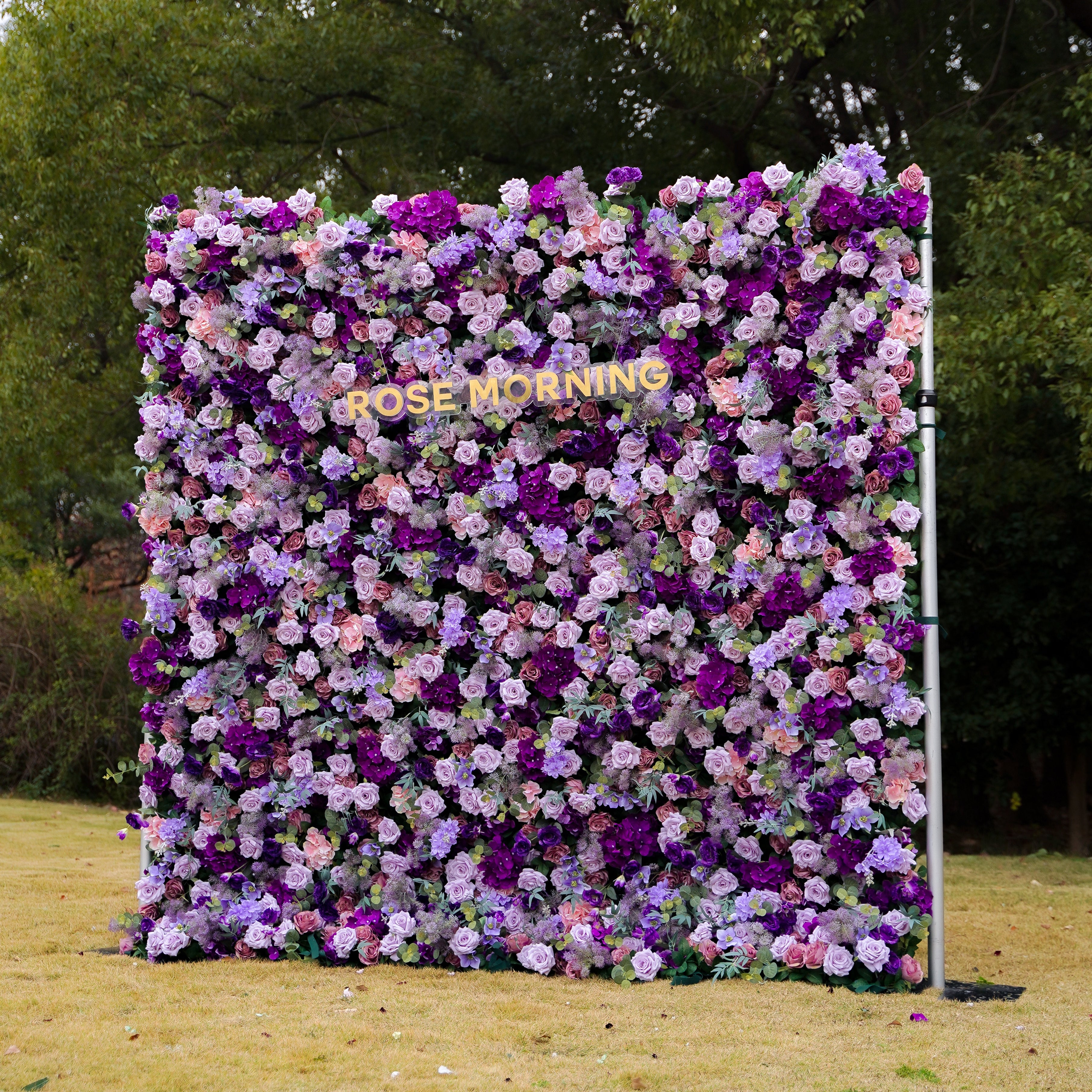 Avery：5D Fabric Artificial rolling up curtain flower wall