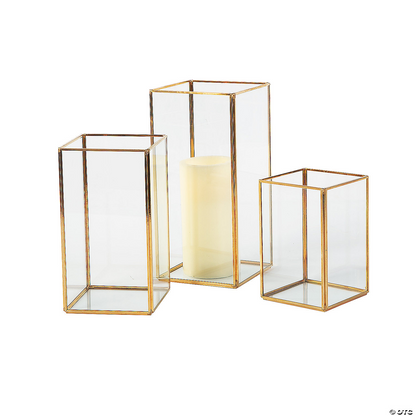 This set of 3 gold geometric square candle holders is perfect for wedding and event decoration. They are made of durable metal material and feature a sleek geometric design. These candle holders are perfect for lighting candles for a romantic and elegant ambiance. They can also be used to display flowers or other decorations. This set of candle holders is functional and easy to use. They coordinate with any decor style and are the perfect addition to any occasion.