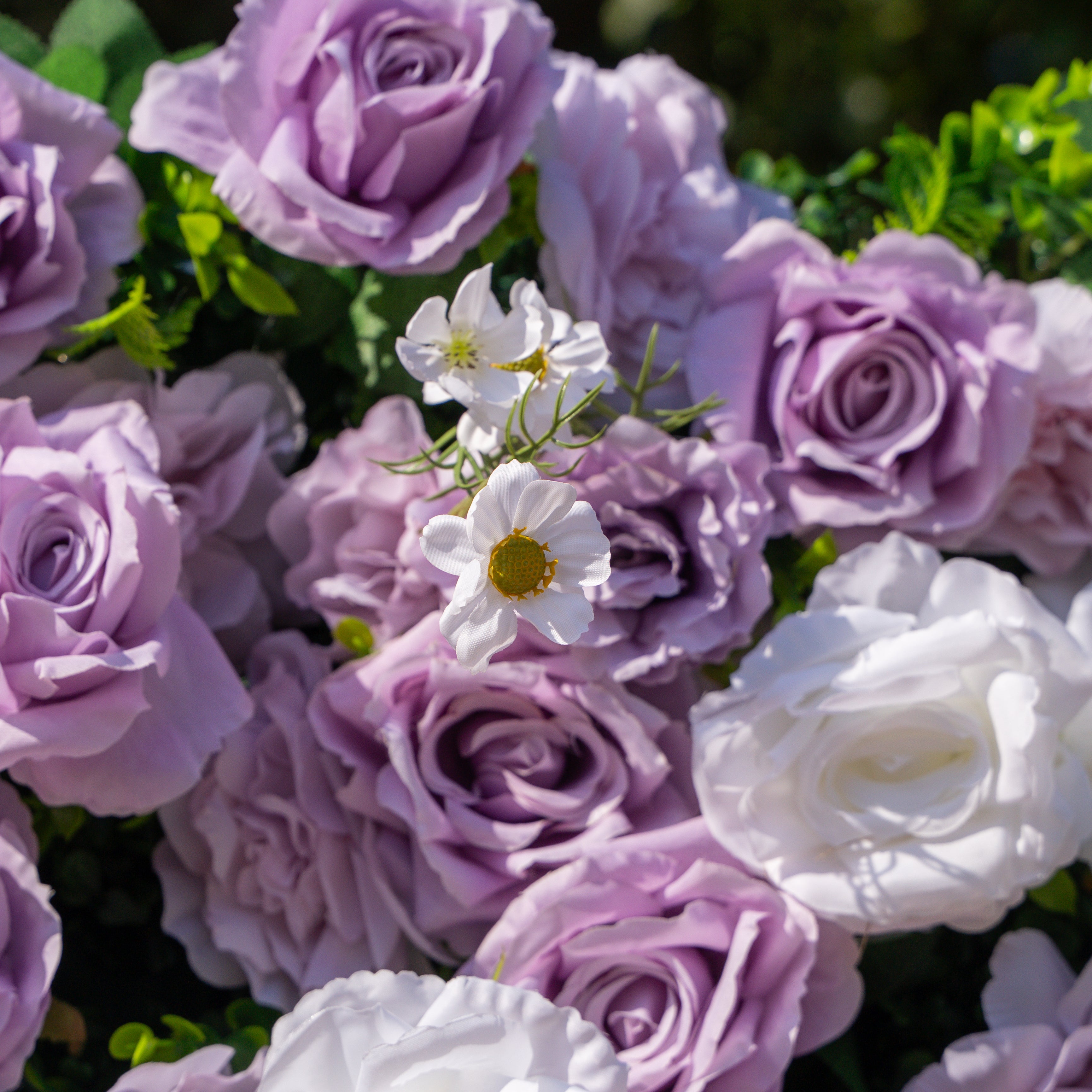 Calista: Luxury 3D Lilac &amp; Cream Silk Floral Wall Roll-Up Fabric Backdrop for Dreamy Weddings &amp; Bridal Showers