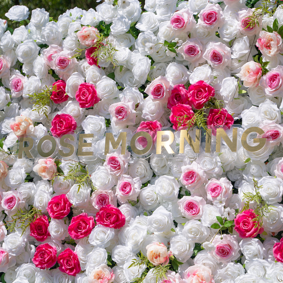 Carrie：5D Fabric Artificial rolling up curtain flower wall