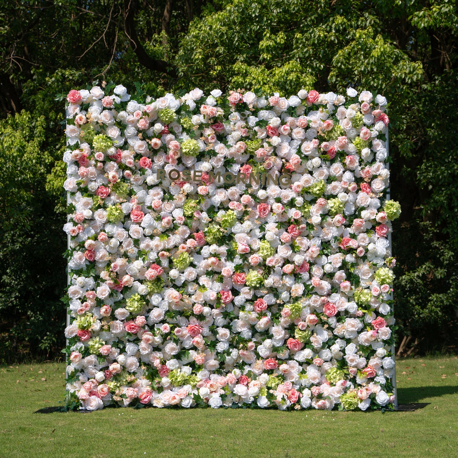 Cassine：4D Fabric Artificial rolling up curtain flower wall