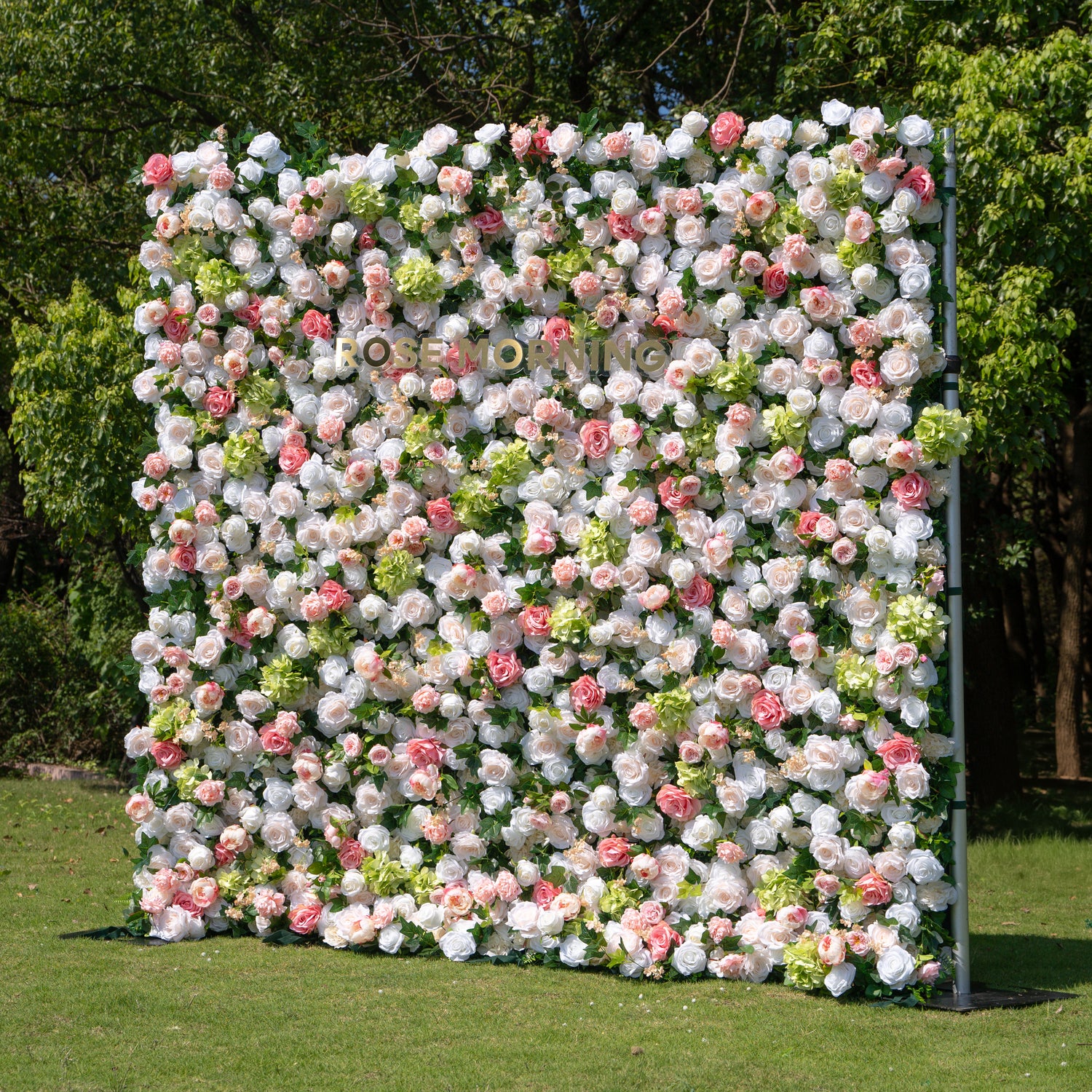 Cassine：4D Fabric Artificial rolling up curtain flower wall