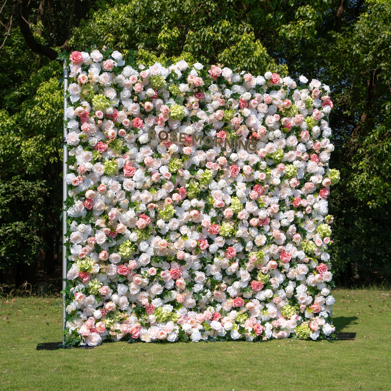 Cassine：4D Fabric Artificial rolling up curtain flower wall